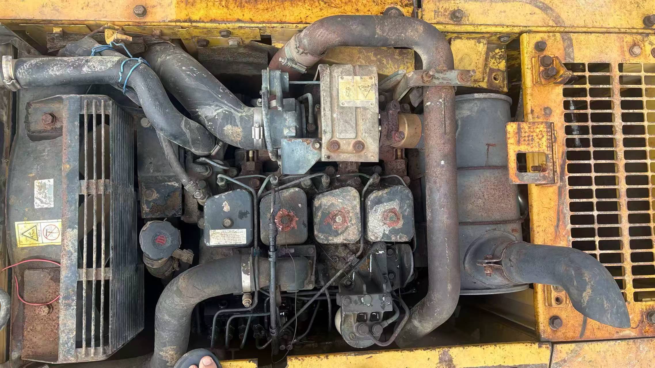 Buy Komatsu PC120-6 Used Excavator / 4