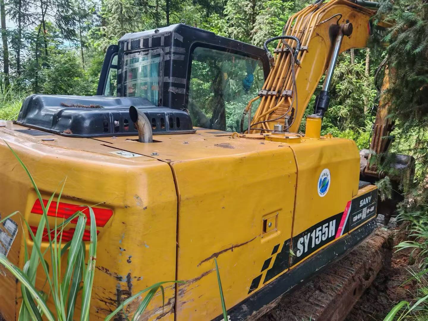 Buy Sany SY135 Used Excavator / 2