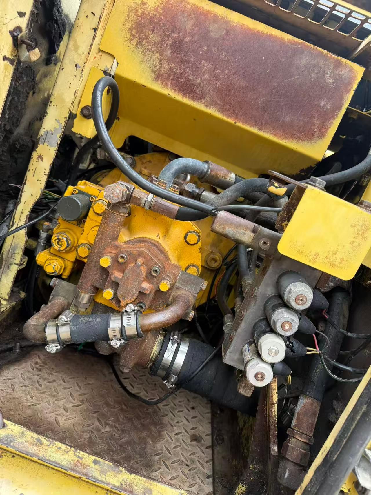 Buy Komatsu PC120-6 Used Excavator / 7