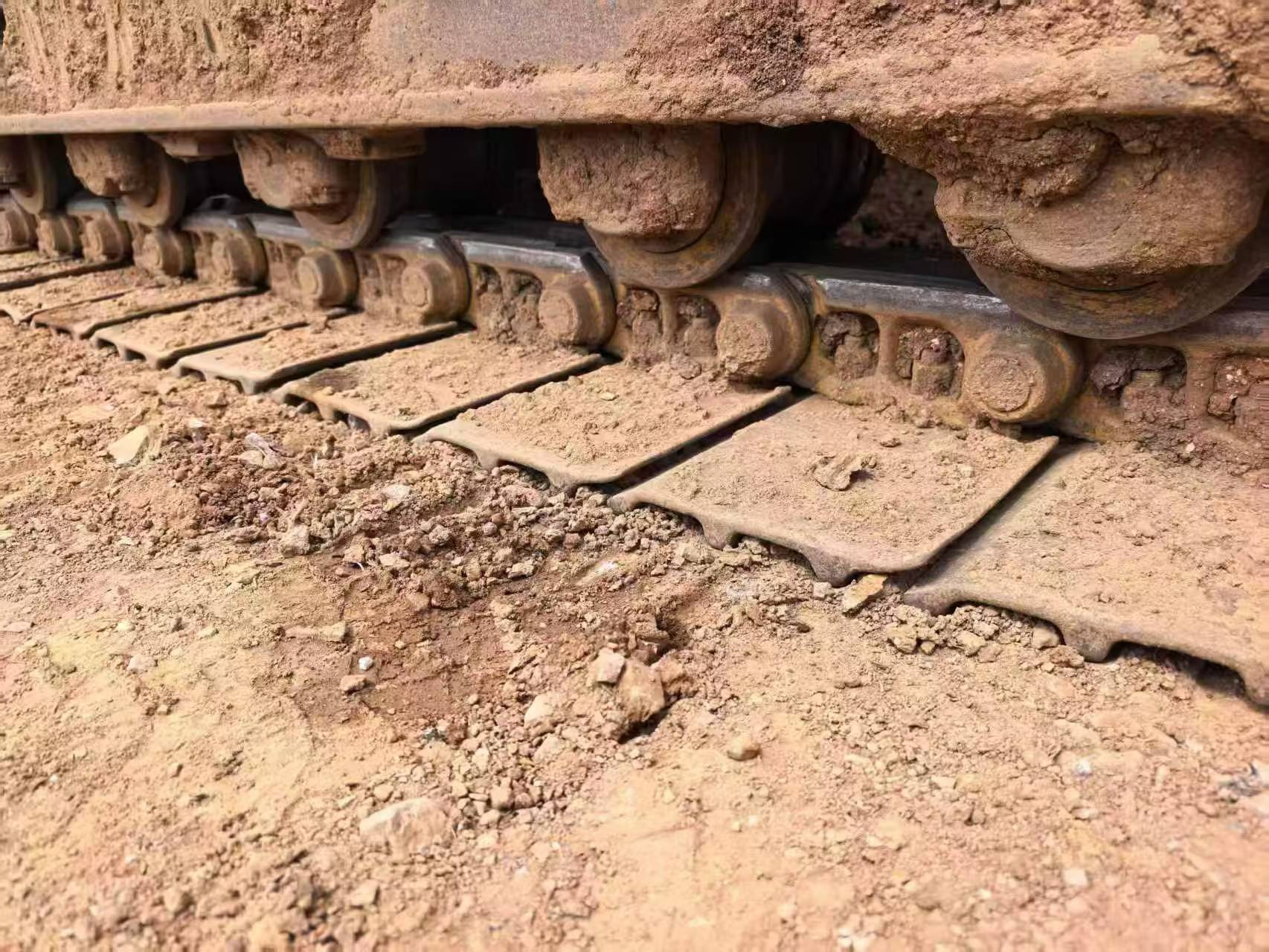 Buy Komatsu PC130-7 Used Excavator / 5