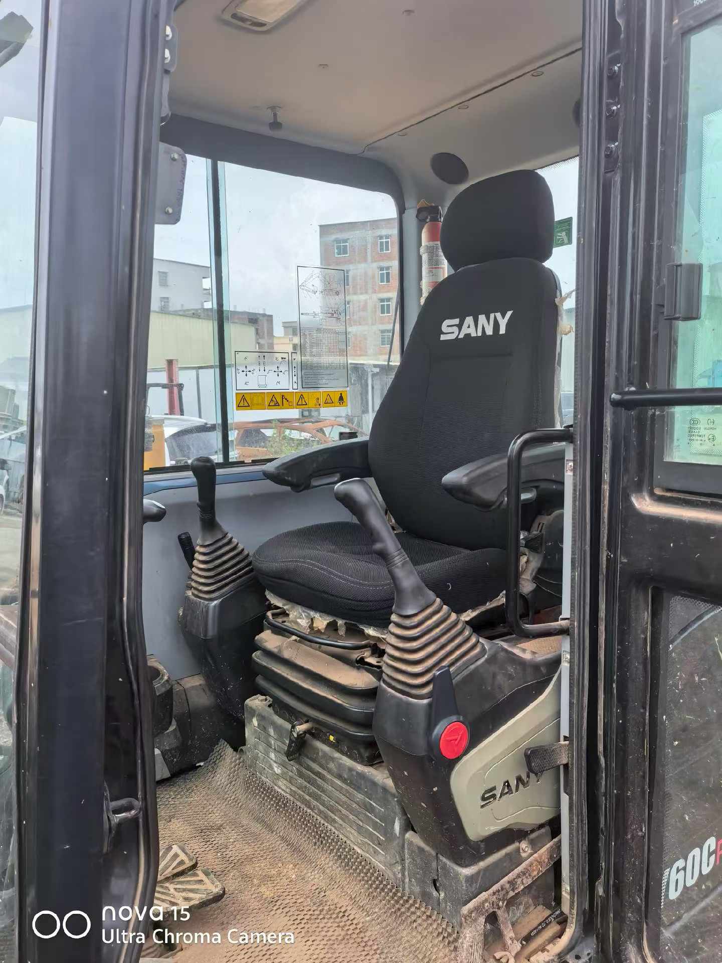 Buy Sany SY60 Used Excavator / 4