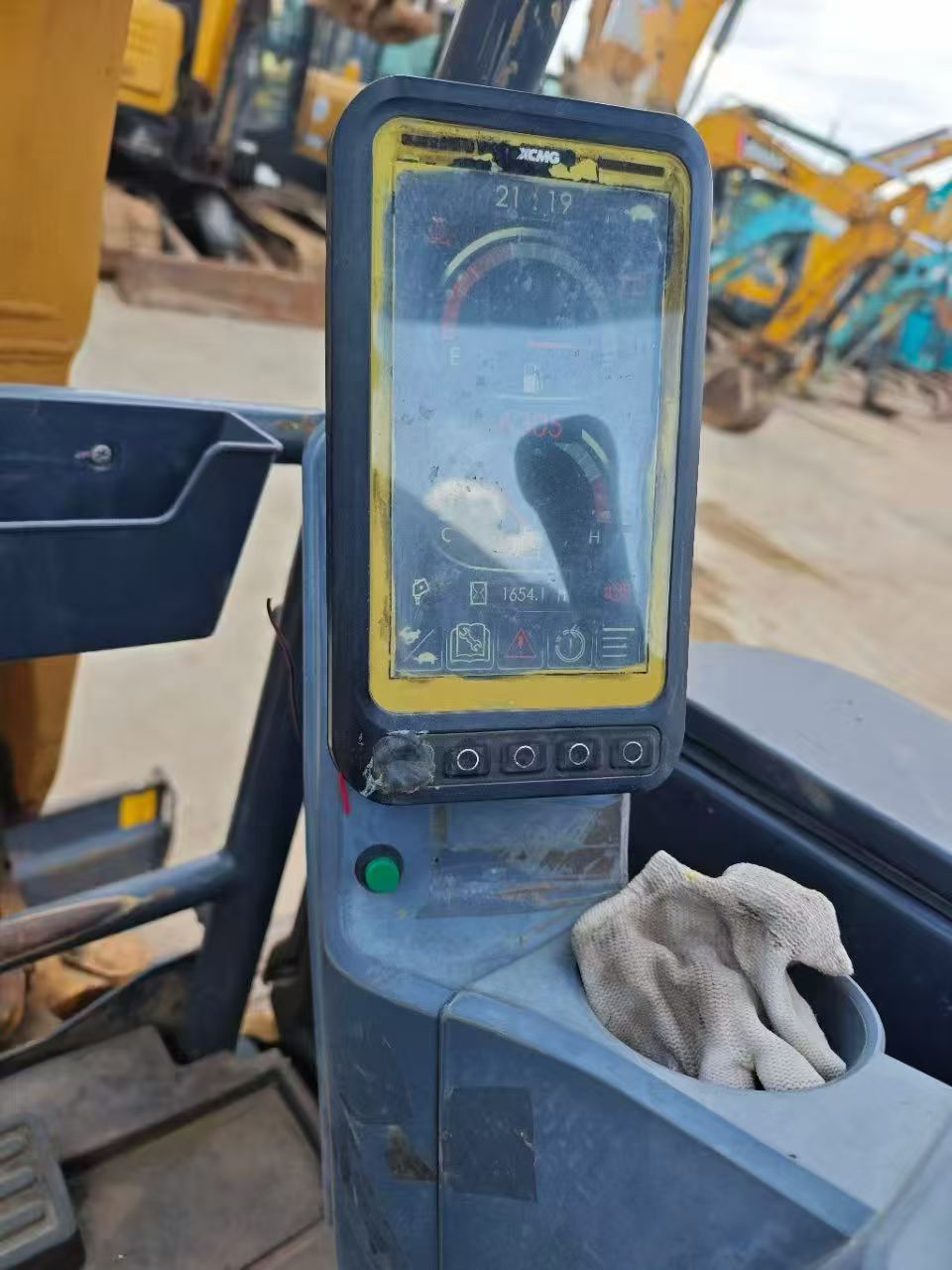 Buy XCMG XE26U Used Excavator / 5