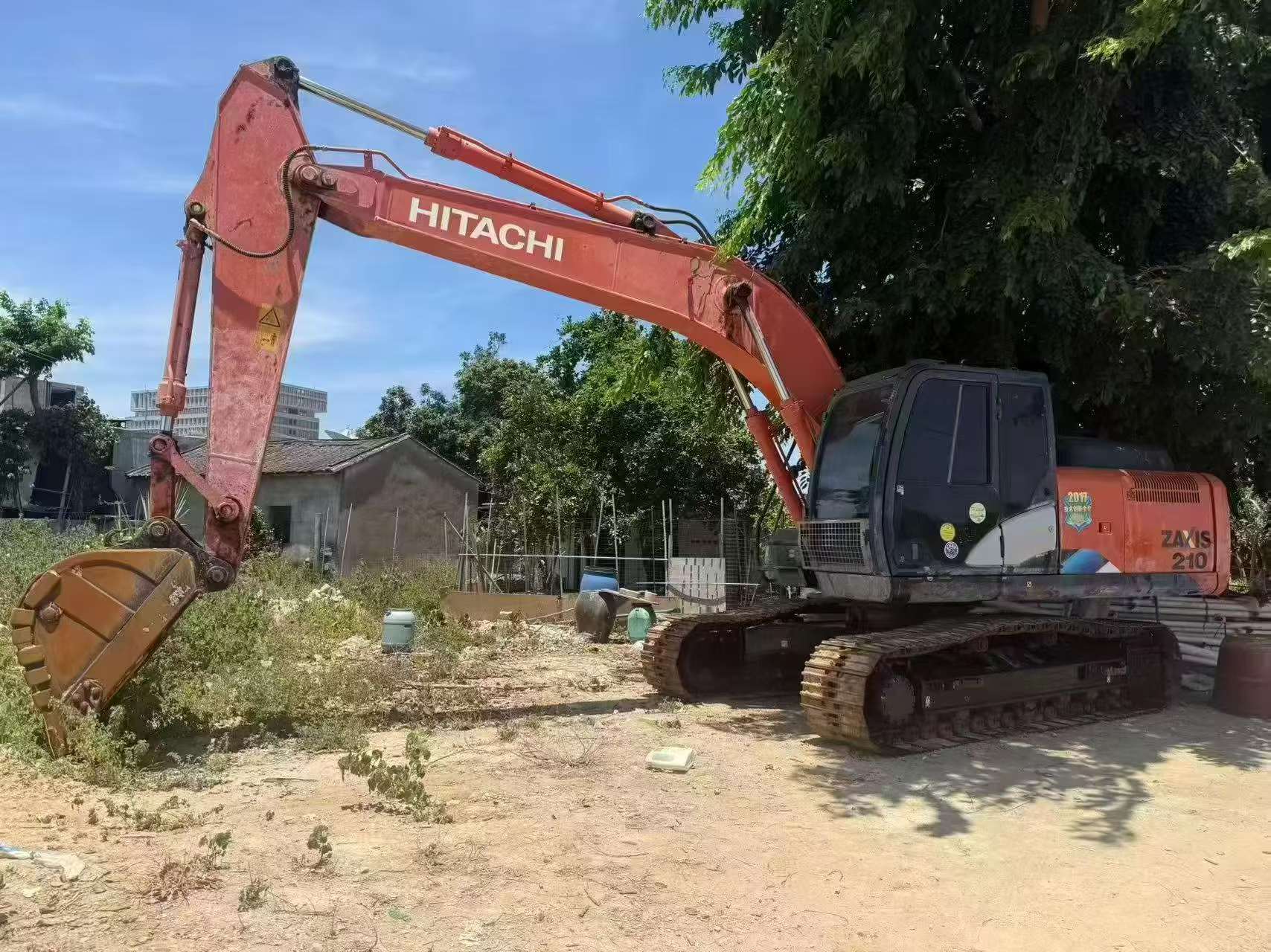 Buy Hitachi EX200 Used Excavator / 2
