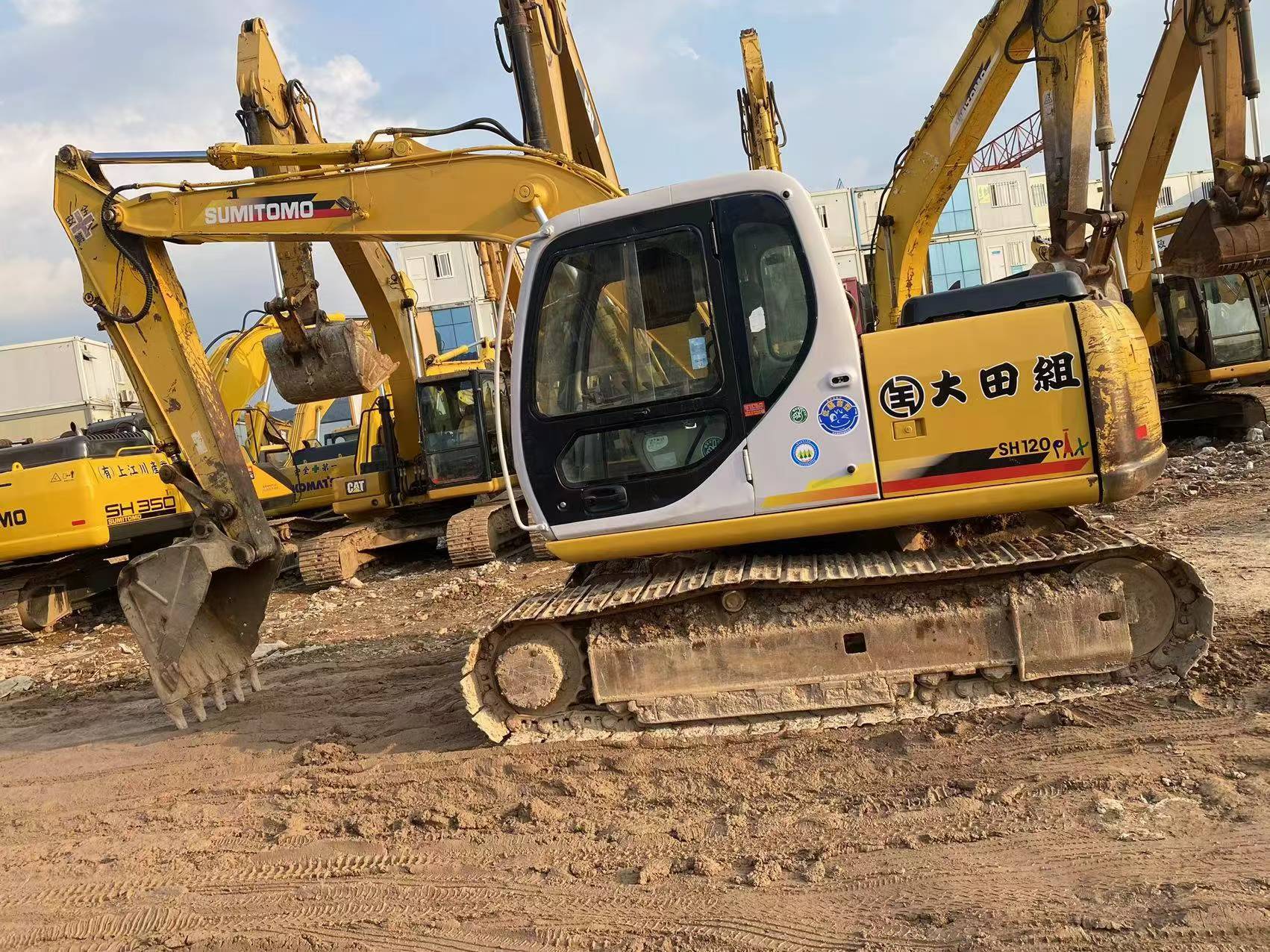 Buy Sumitomo SH120 Used Excavator / 4