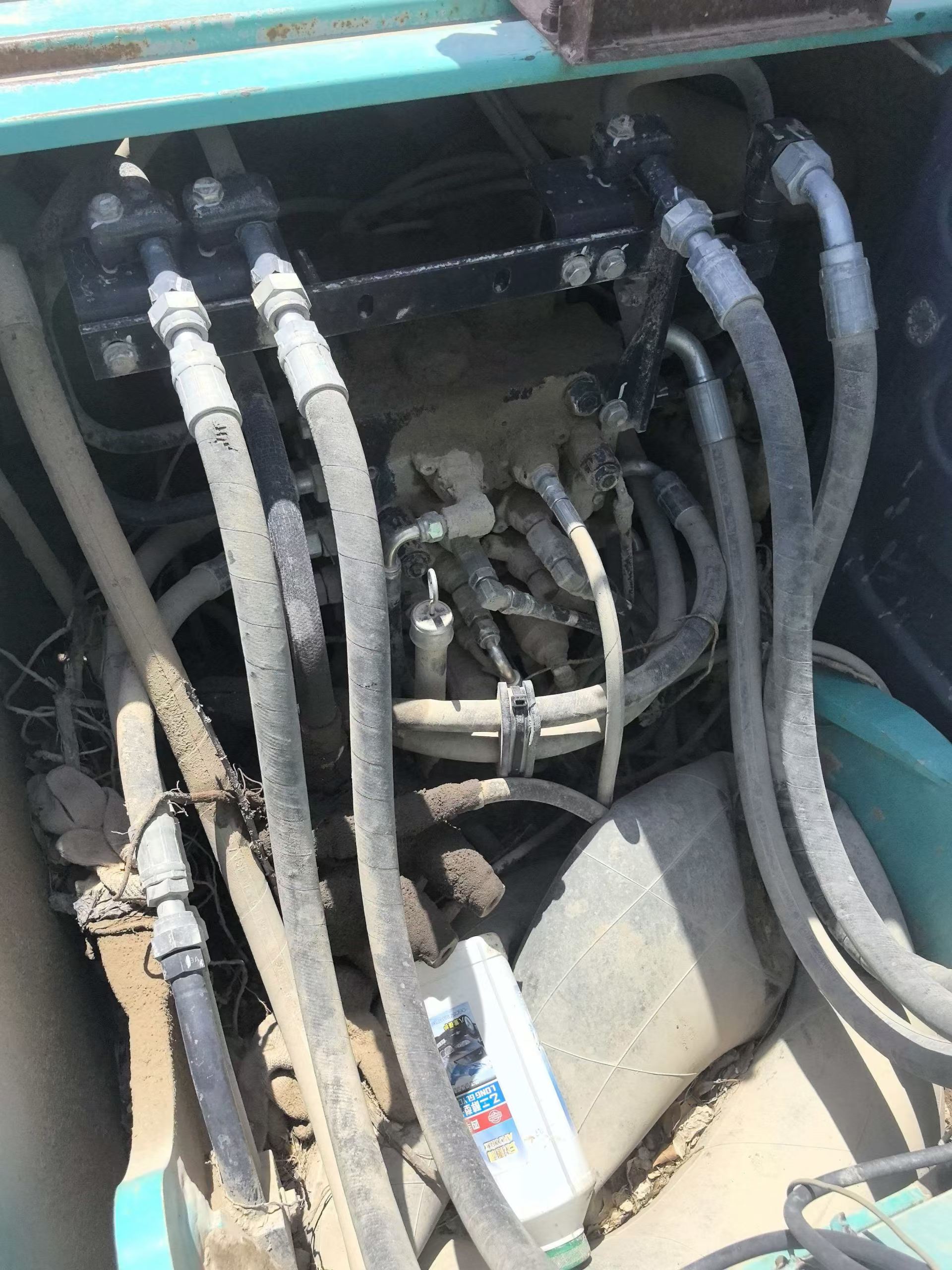 Buy Kobelco SK130 Used Excavator / 6