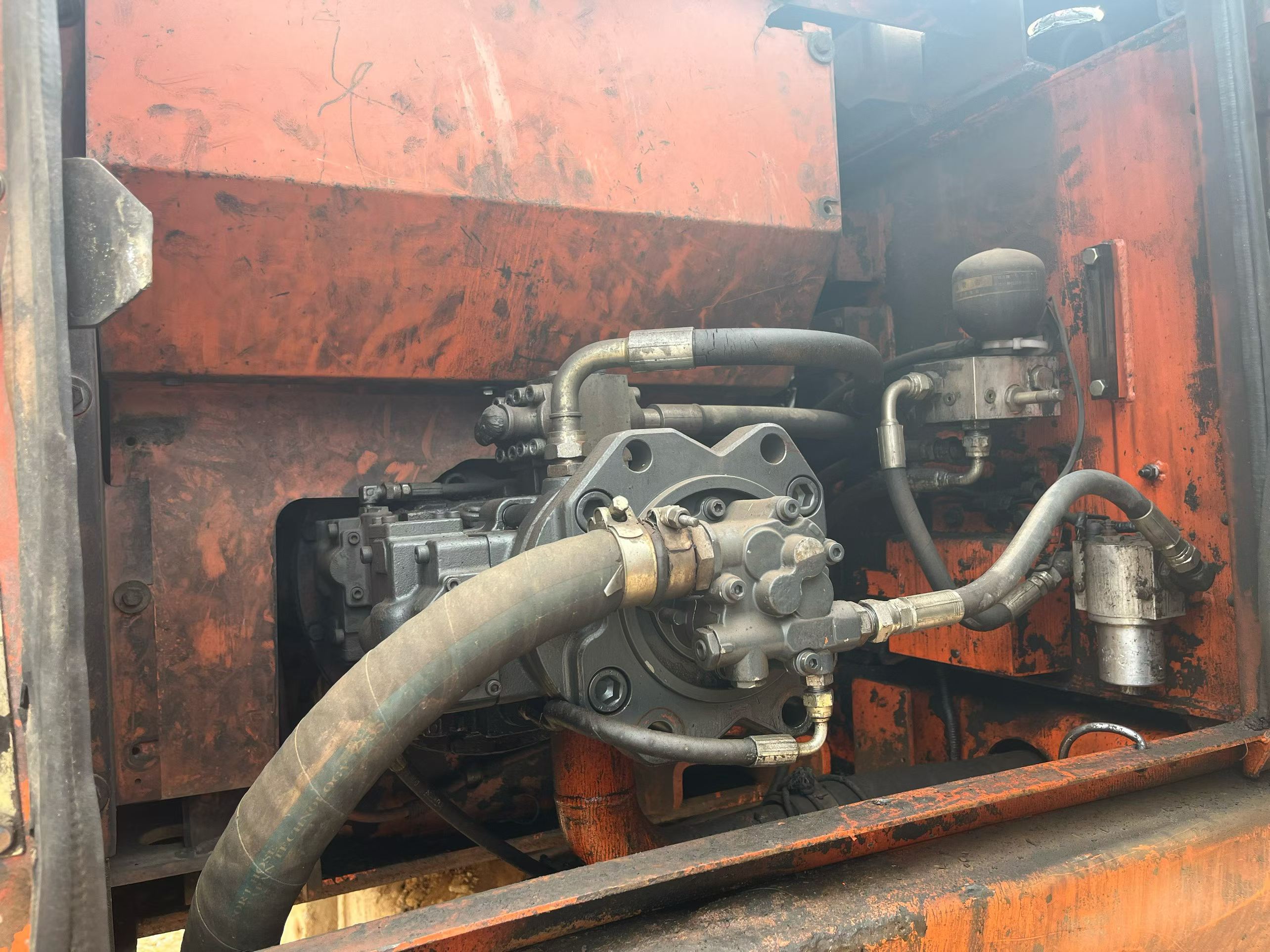 Buy Doosan DH225-7 Used Excavator / 6