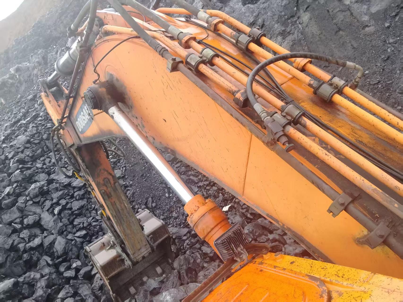 Buy Doosan DH500 Used Excavator / 2