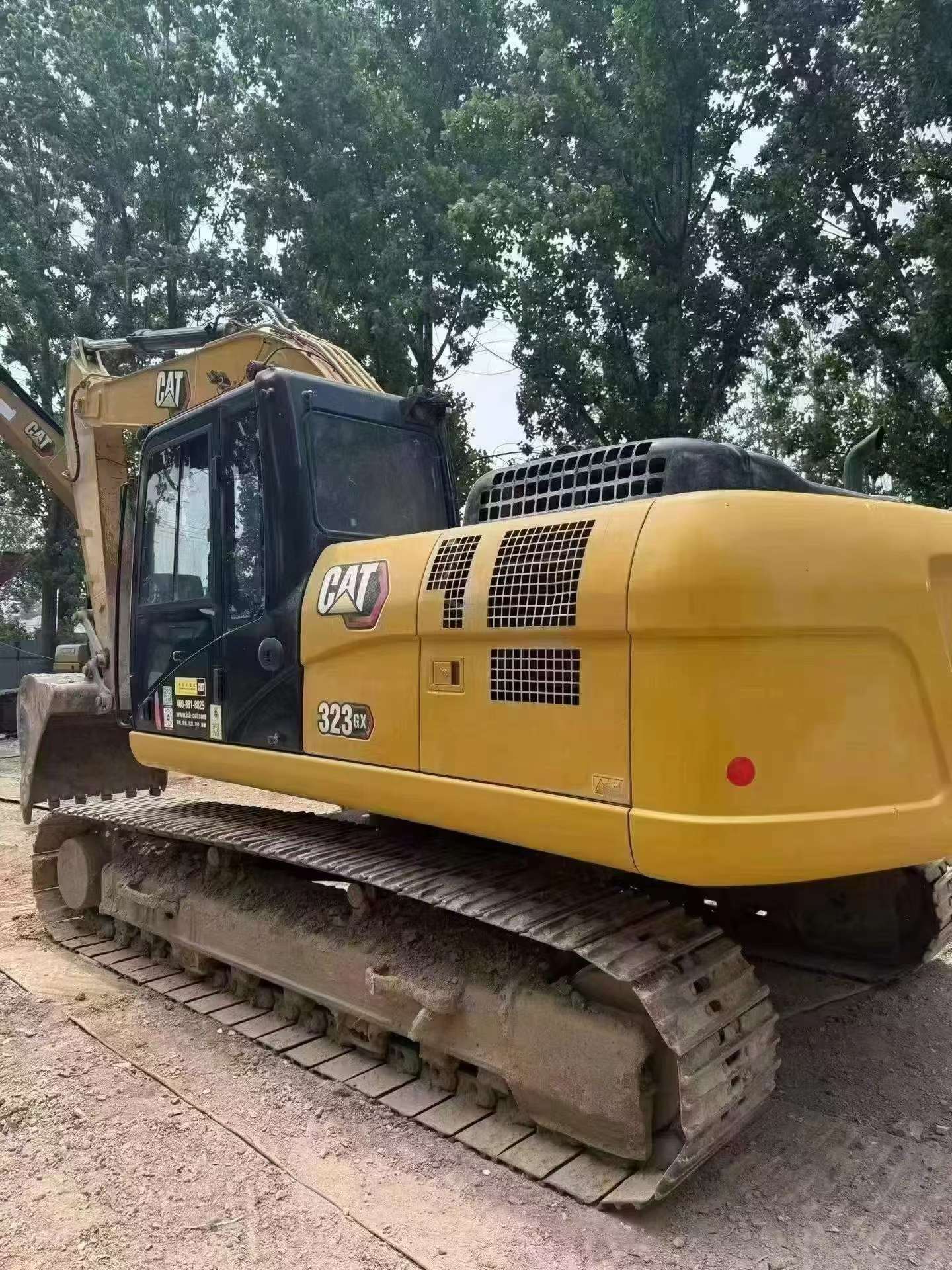 Buy Caterpillar 323 Used Excavator / 5