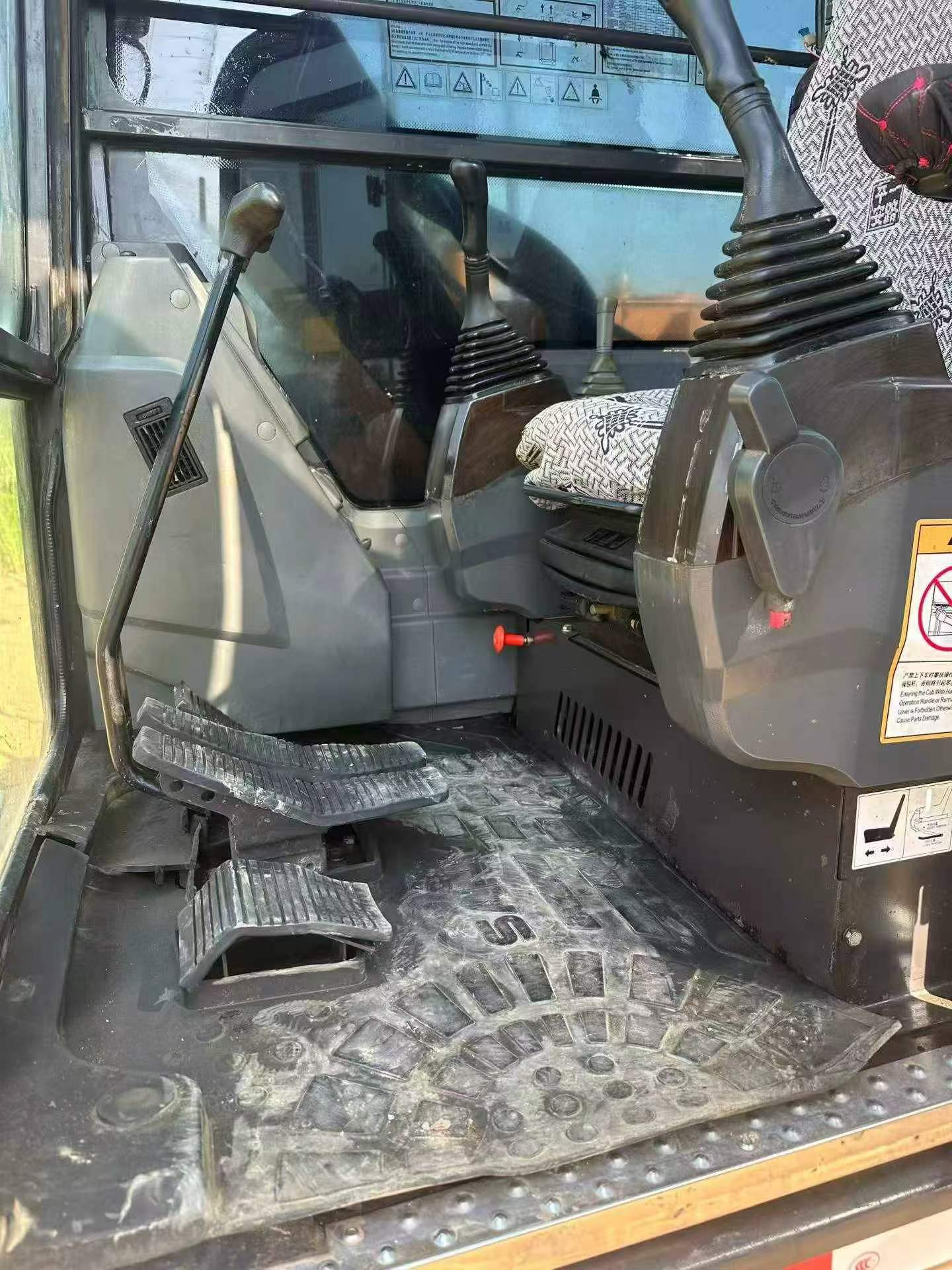 Buy Sany SY65C Used Excavator / 3