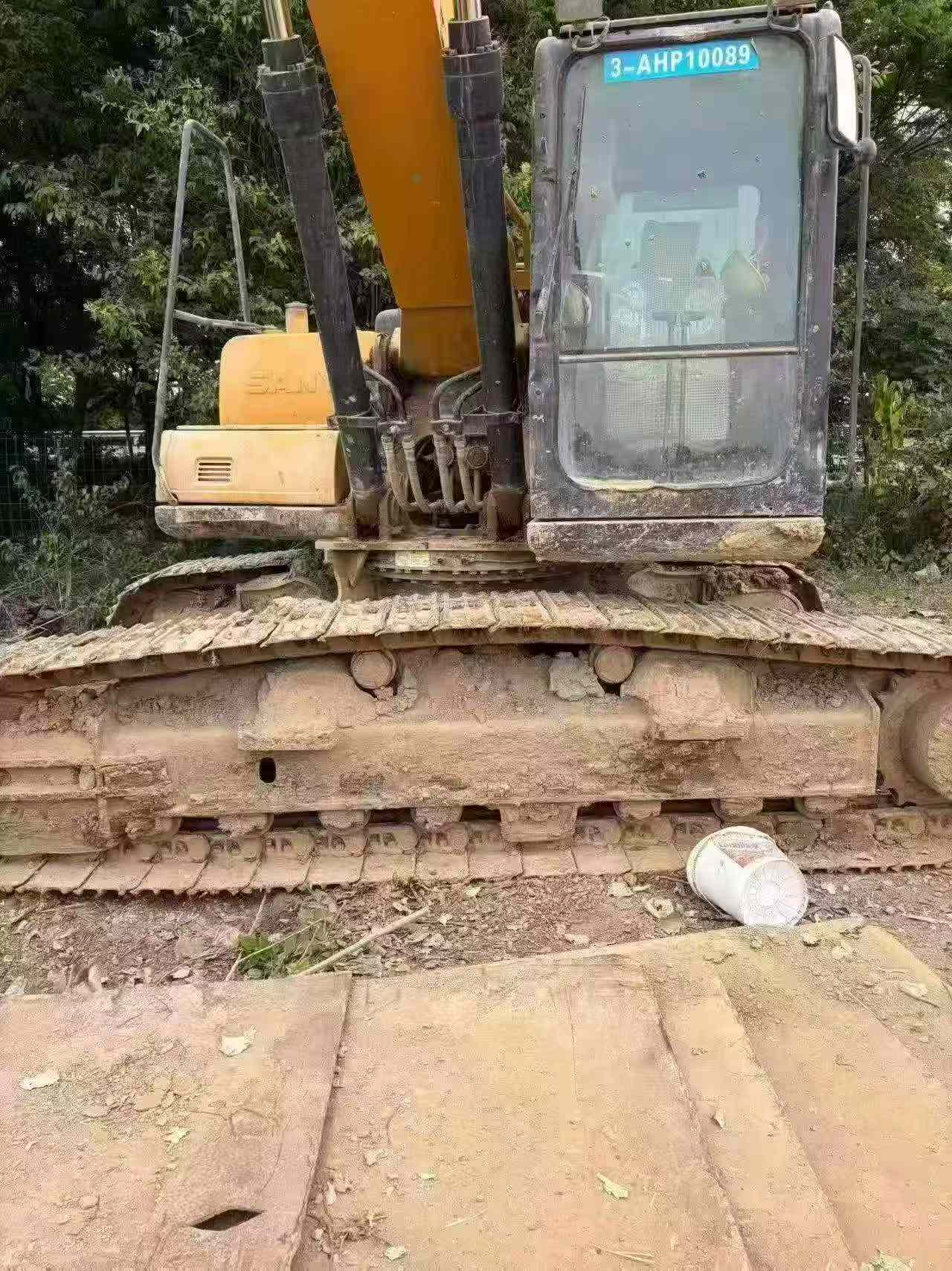 Buy Sany SY215C-8 Used Excavator / 4