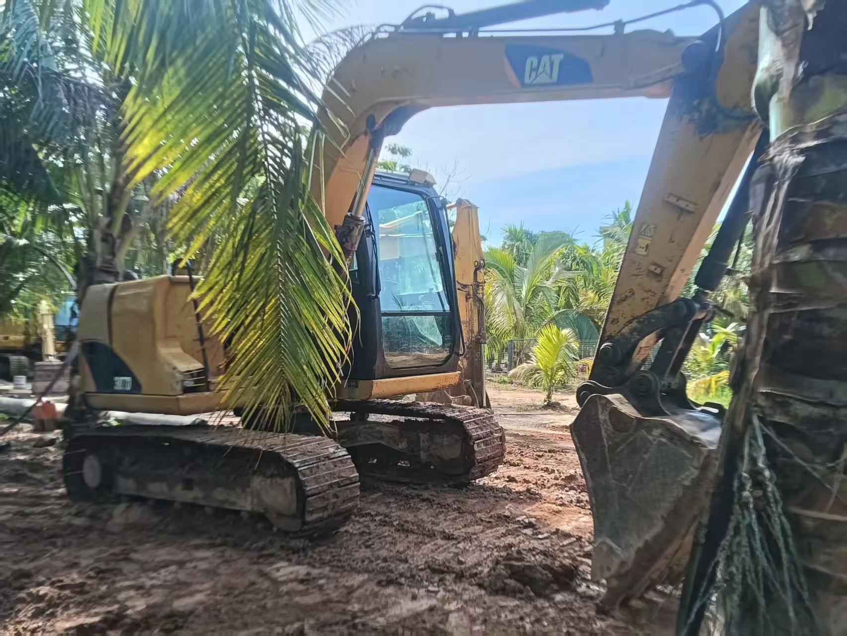Buy Caterpillar 307B Used Excavator / 3
