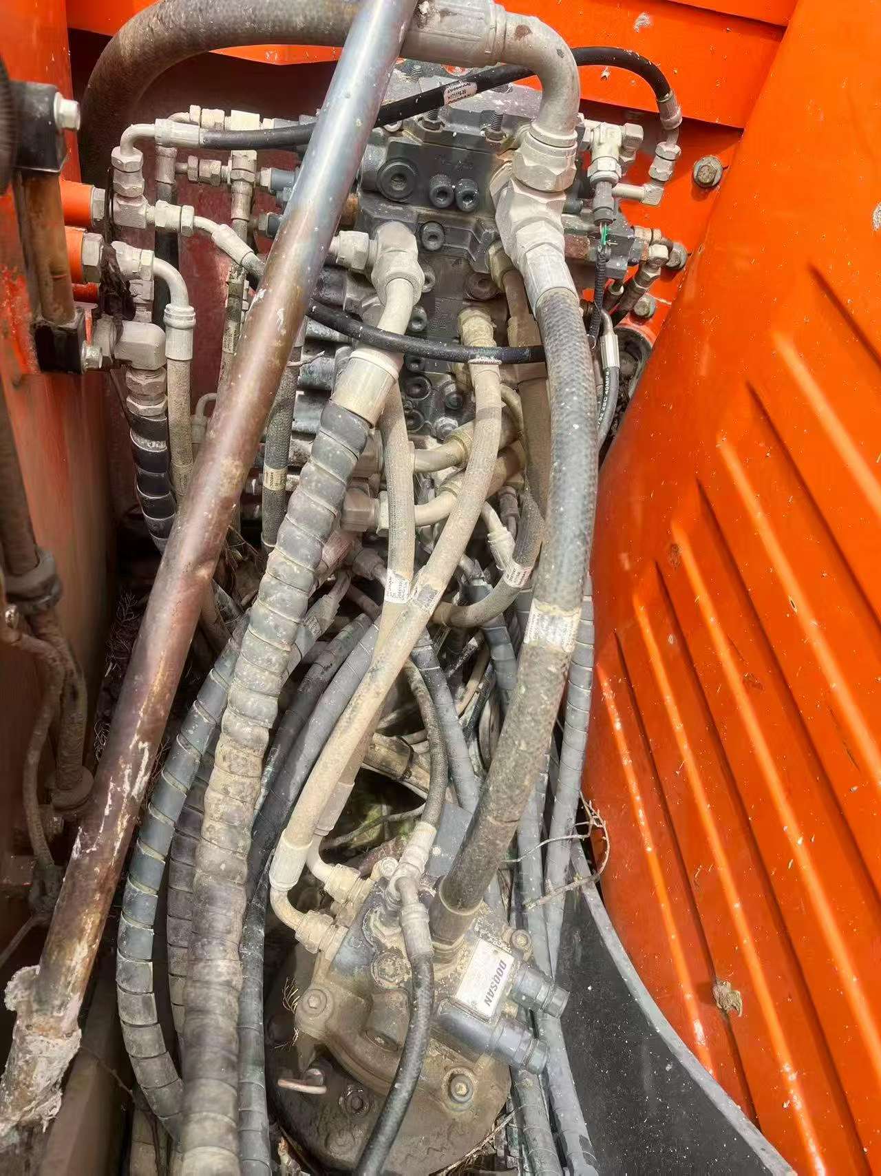 Buy Doosan DX75 Used Excavator / 2
