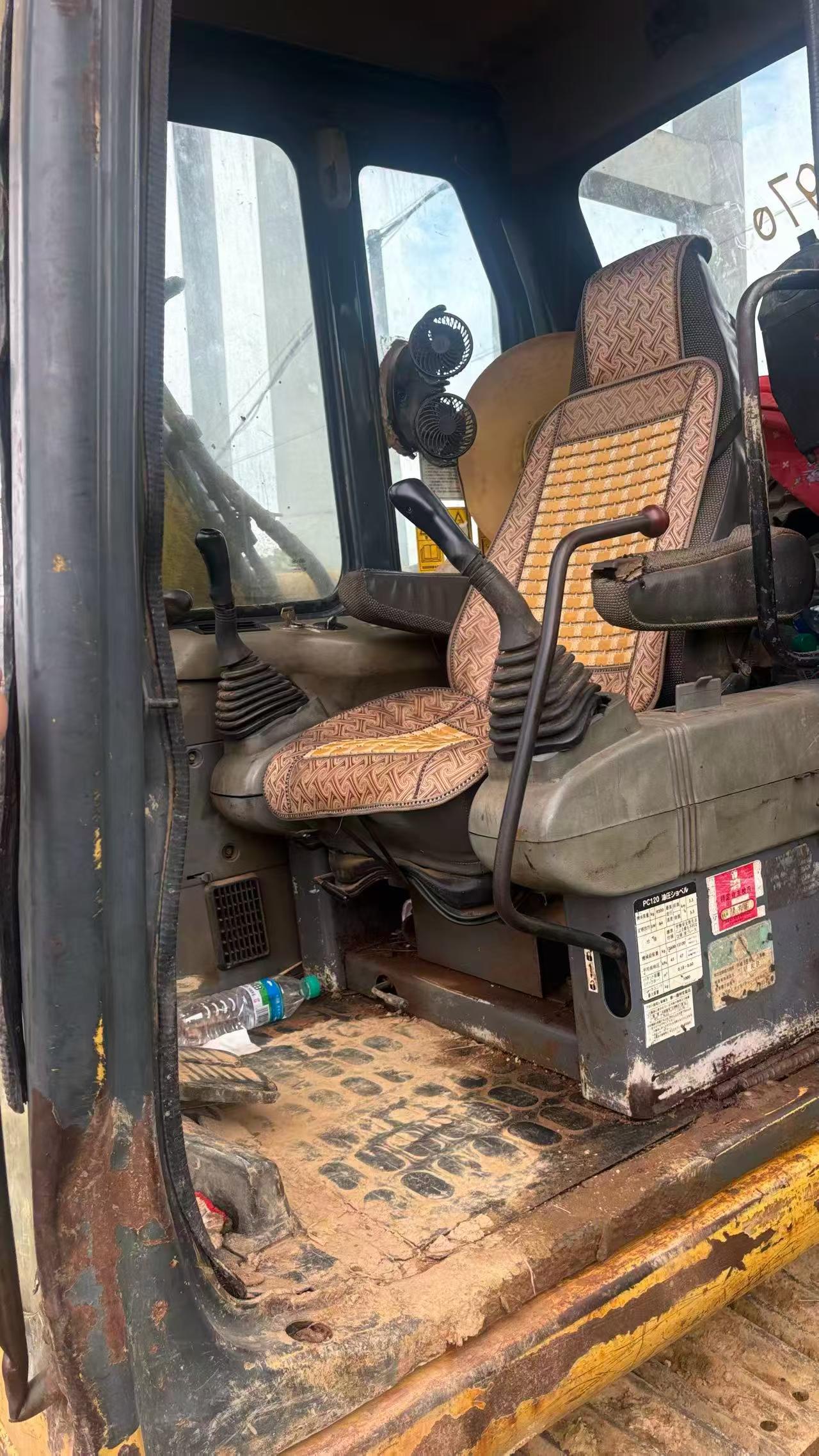 Buy Komatsu PC120-6 Used Excavator / 7
