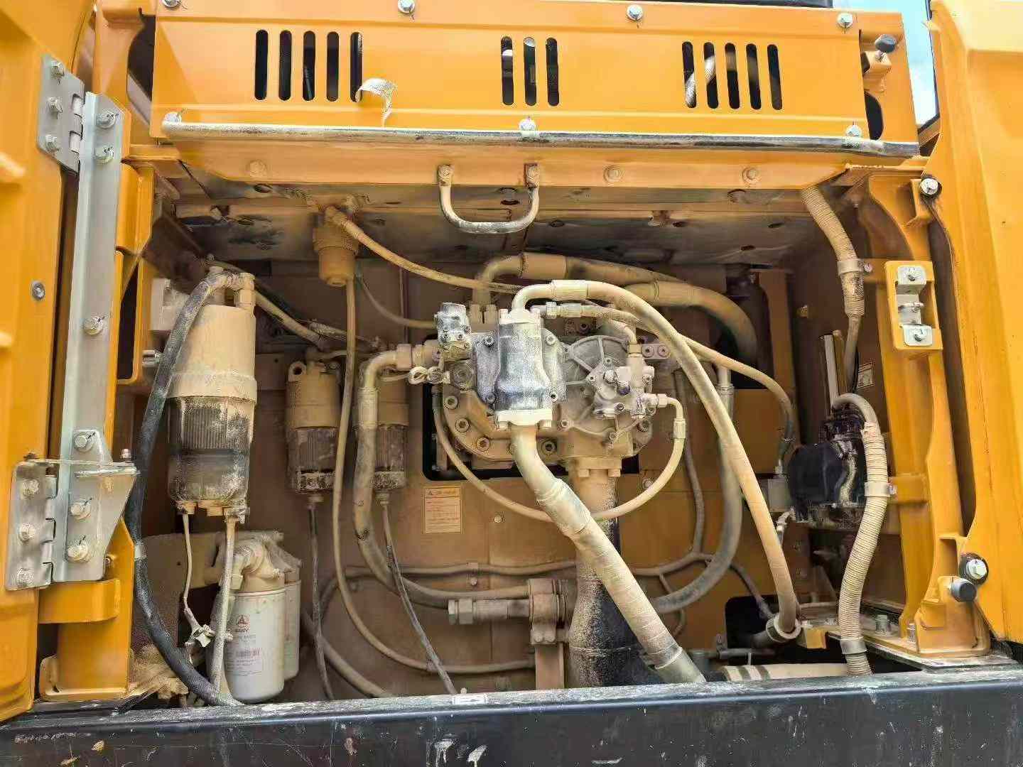 Buy Sany SY600HB Used Excavator / 4