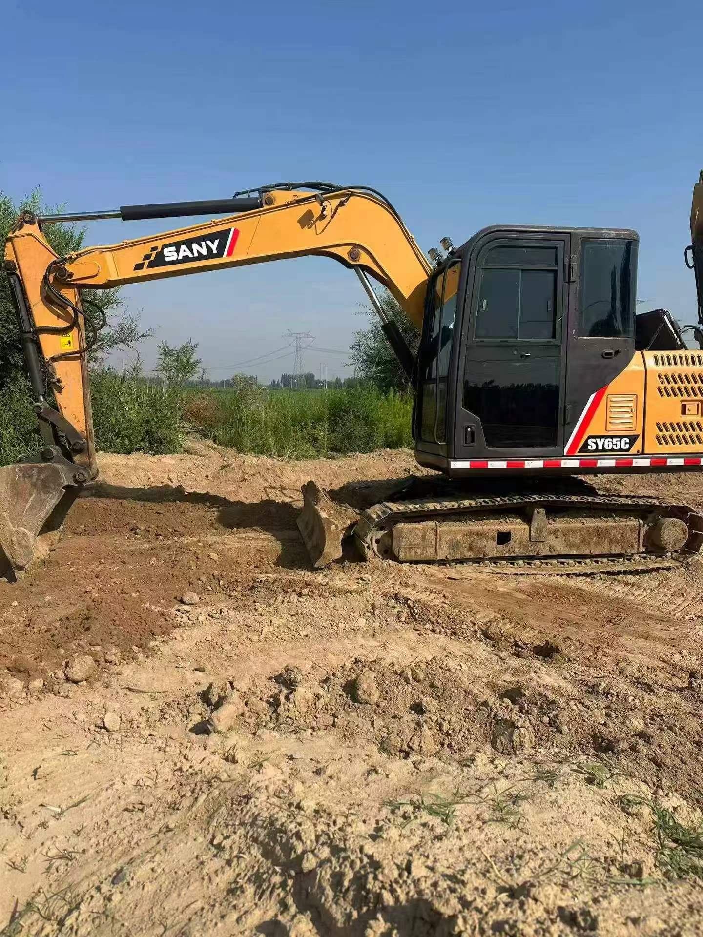 Buy Sany SY65C Used Excavator / 9