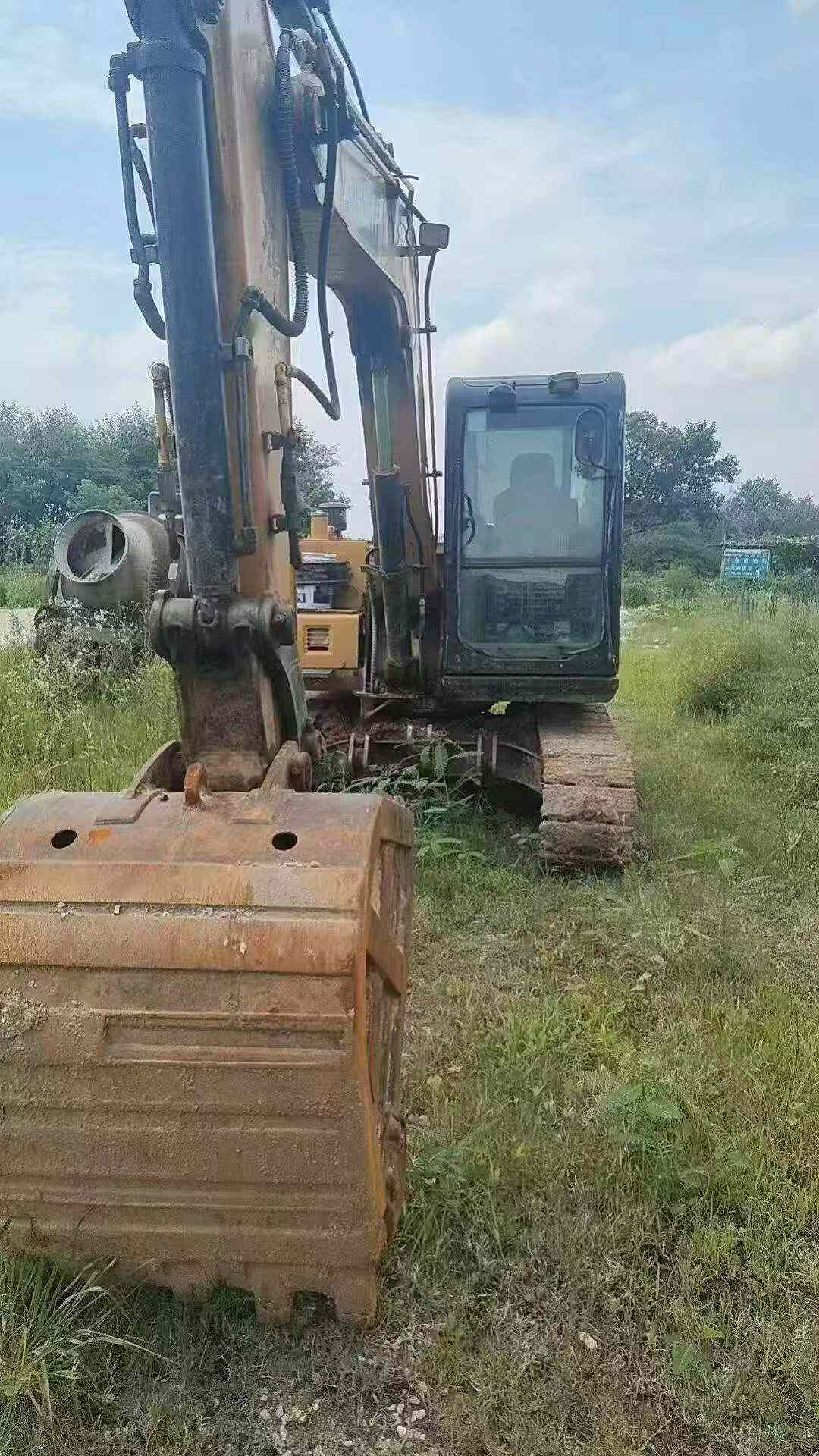 Buy Sany SY95C Used Excavator / 5