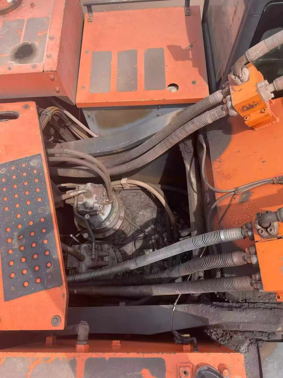 Buy Hitachi ZX870-3 Used Excavator / 4
