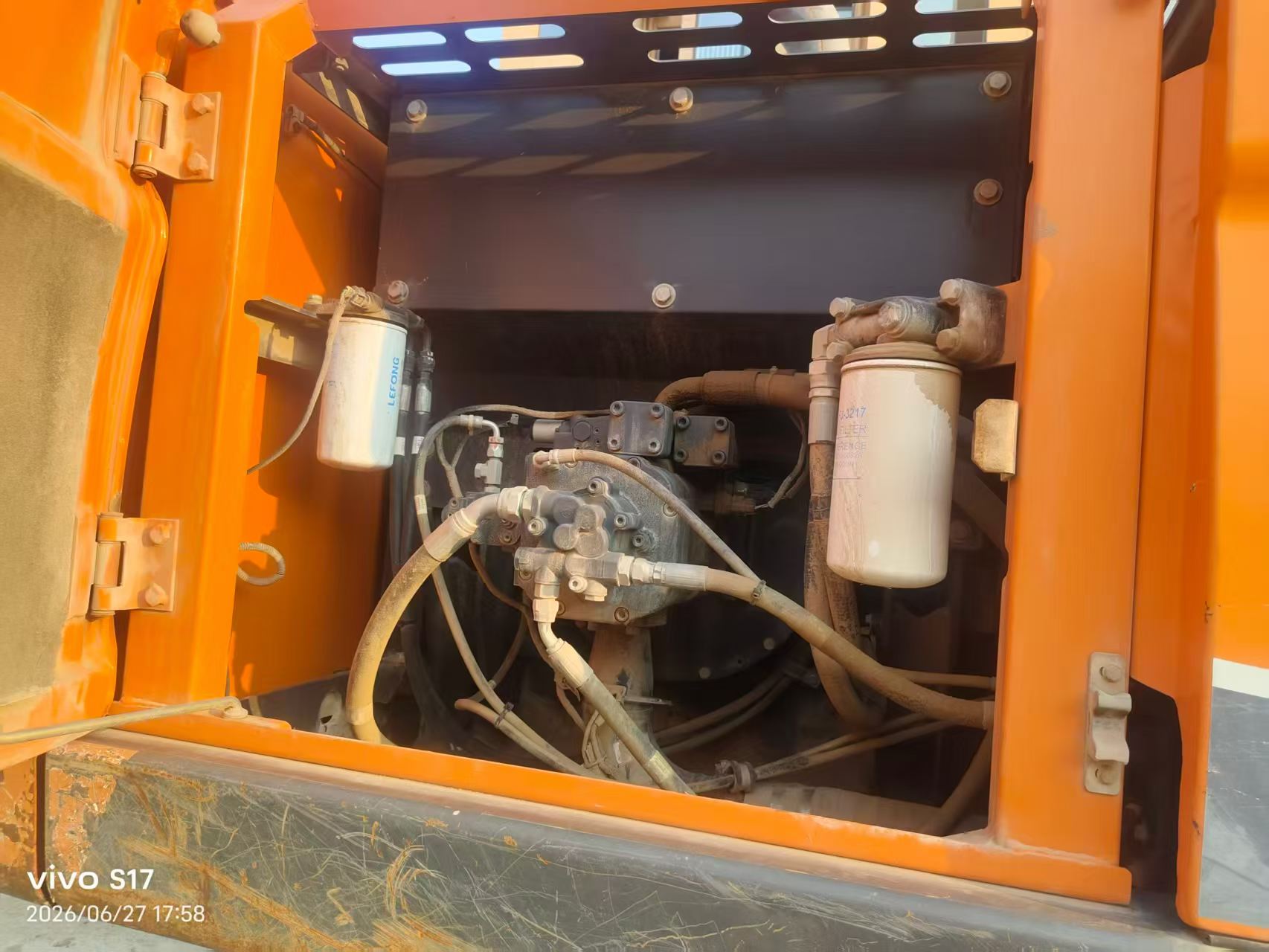 Buy Doosan DH215-7 Used Excavator / 6