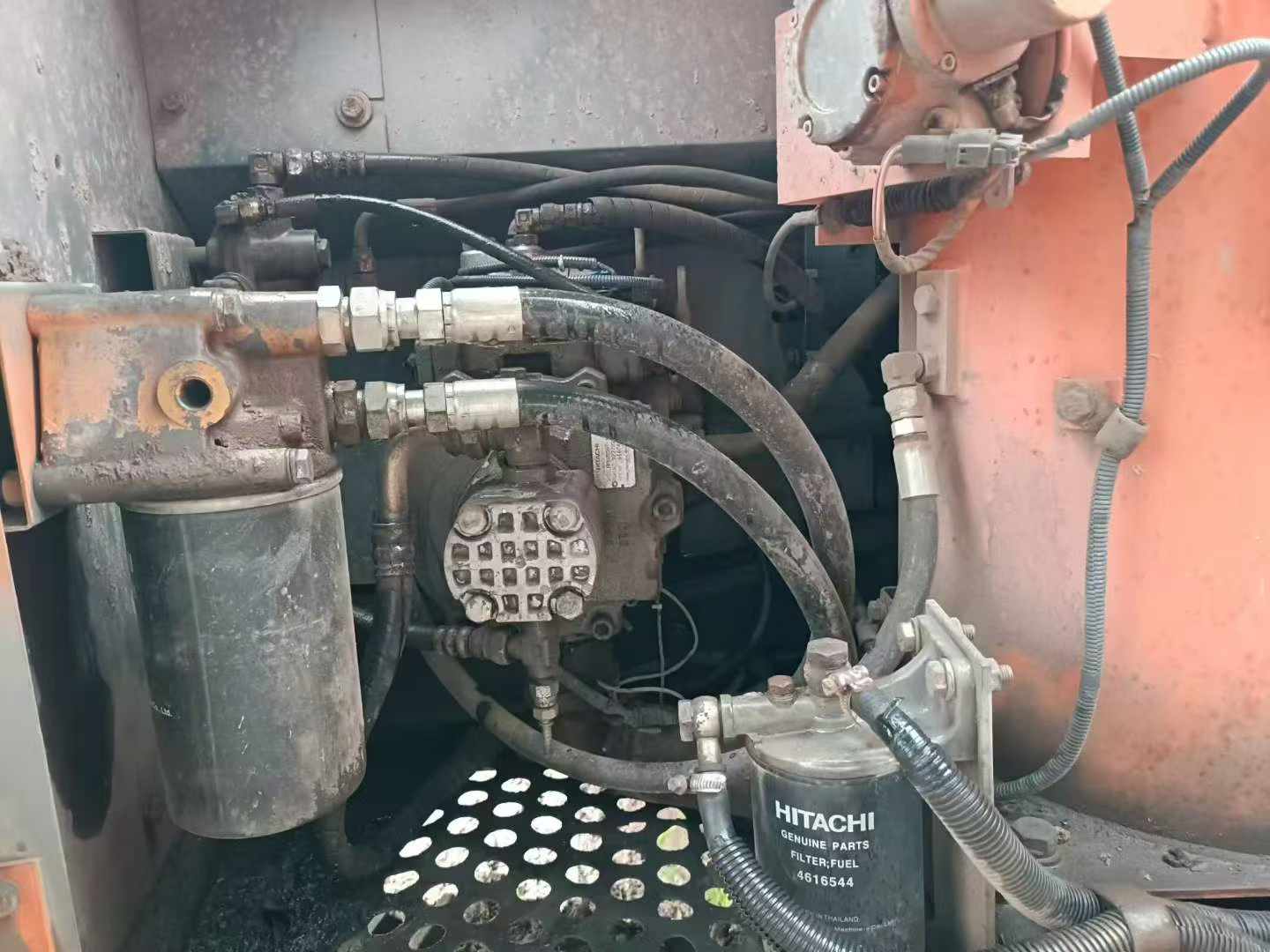 Buy Hitachi EX120-6 Used Excavator / 3