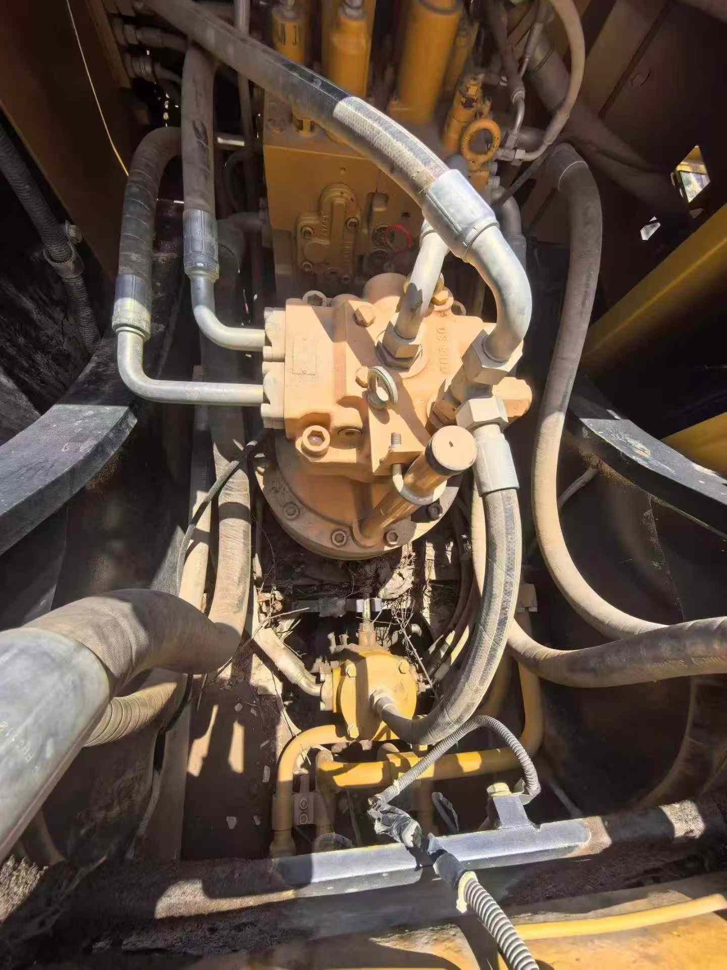 Buy Sany SY215C Used Excavator / 3