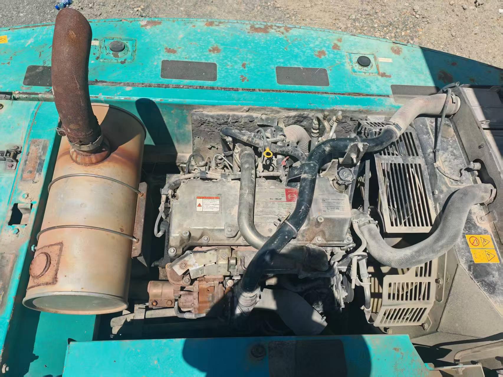 Buy Kobelco SK250-6 Used Excavator / 2