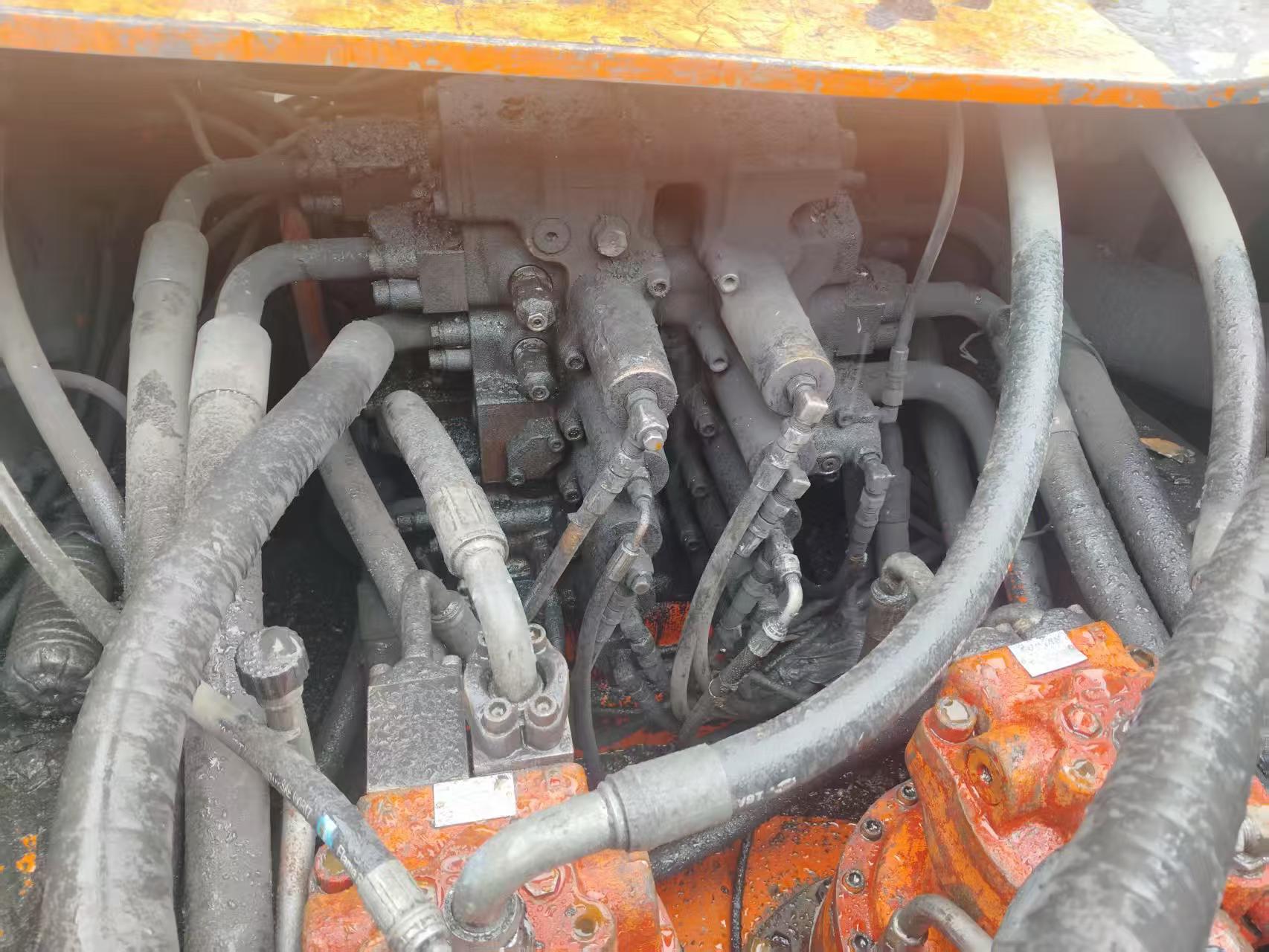 Buy Doosan DH500 Used Excavator / 3