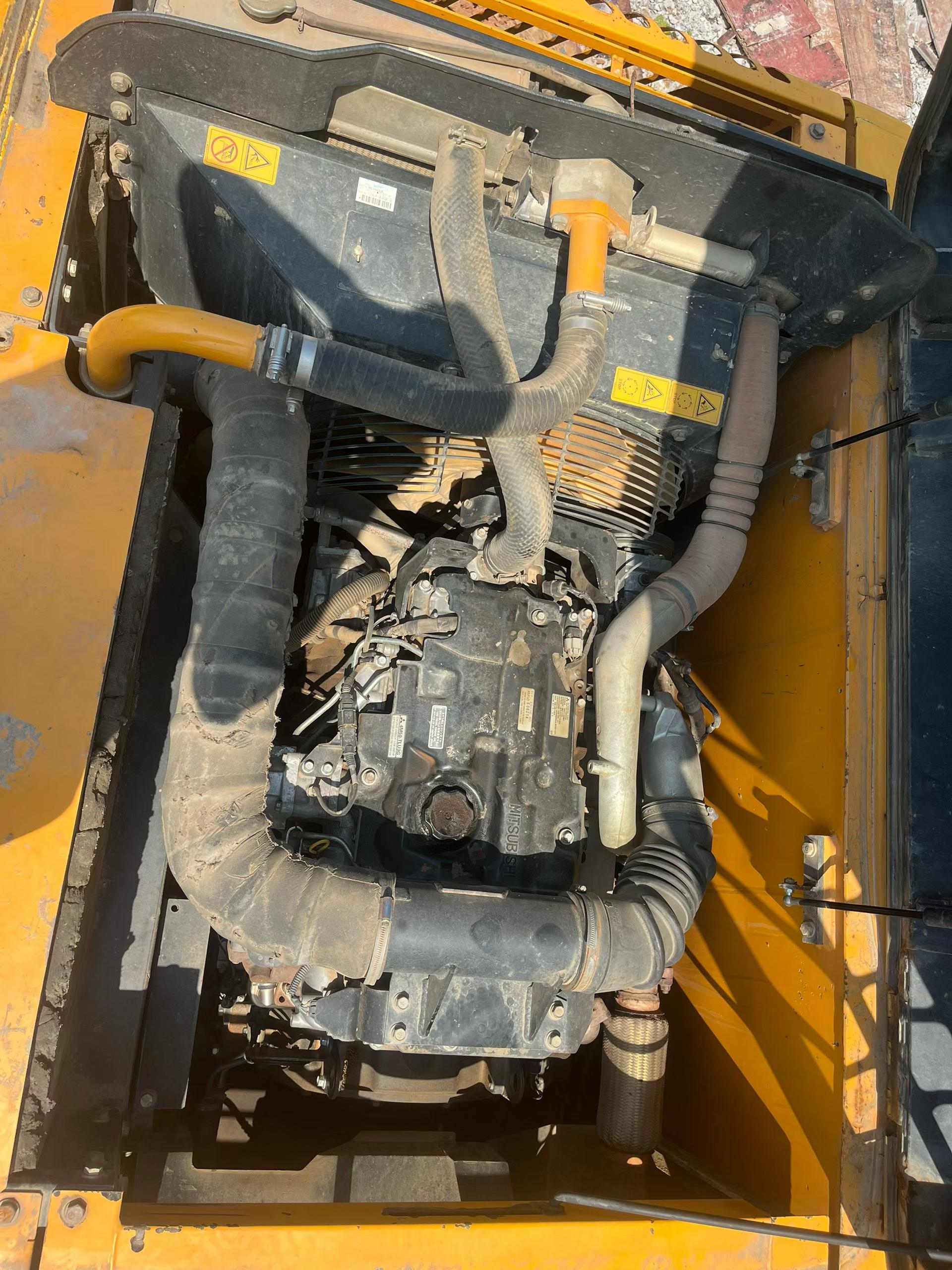 Buy Kato HD820 Used Excavator / 7