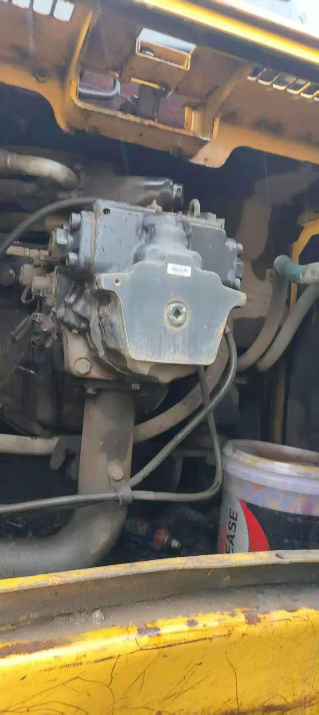 Buy Komatsu PC300-7 Used Excavator / 2