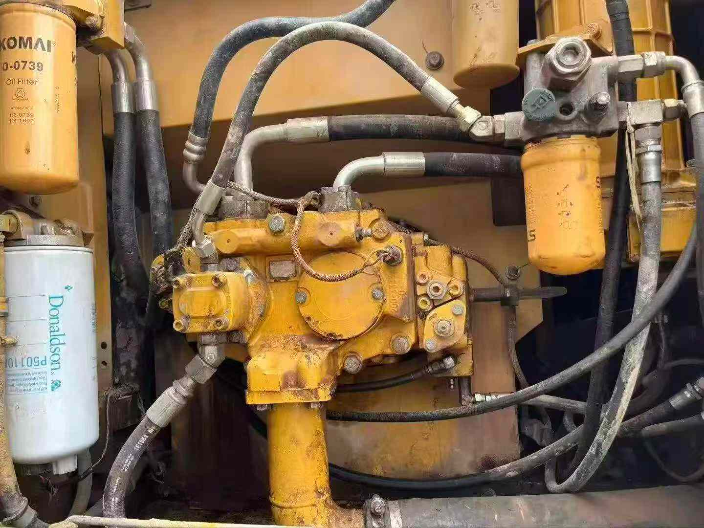 Buy Caterpillar 323 Used Excavator / 3
