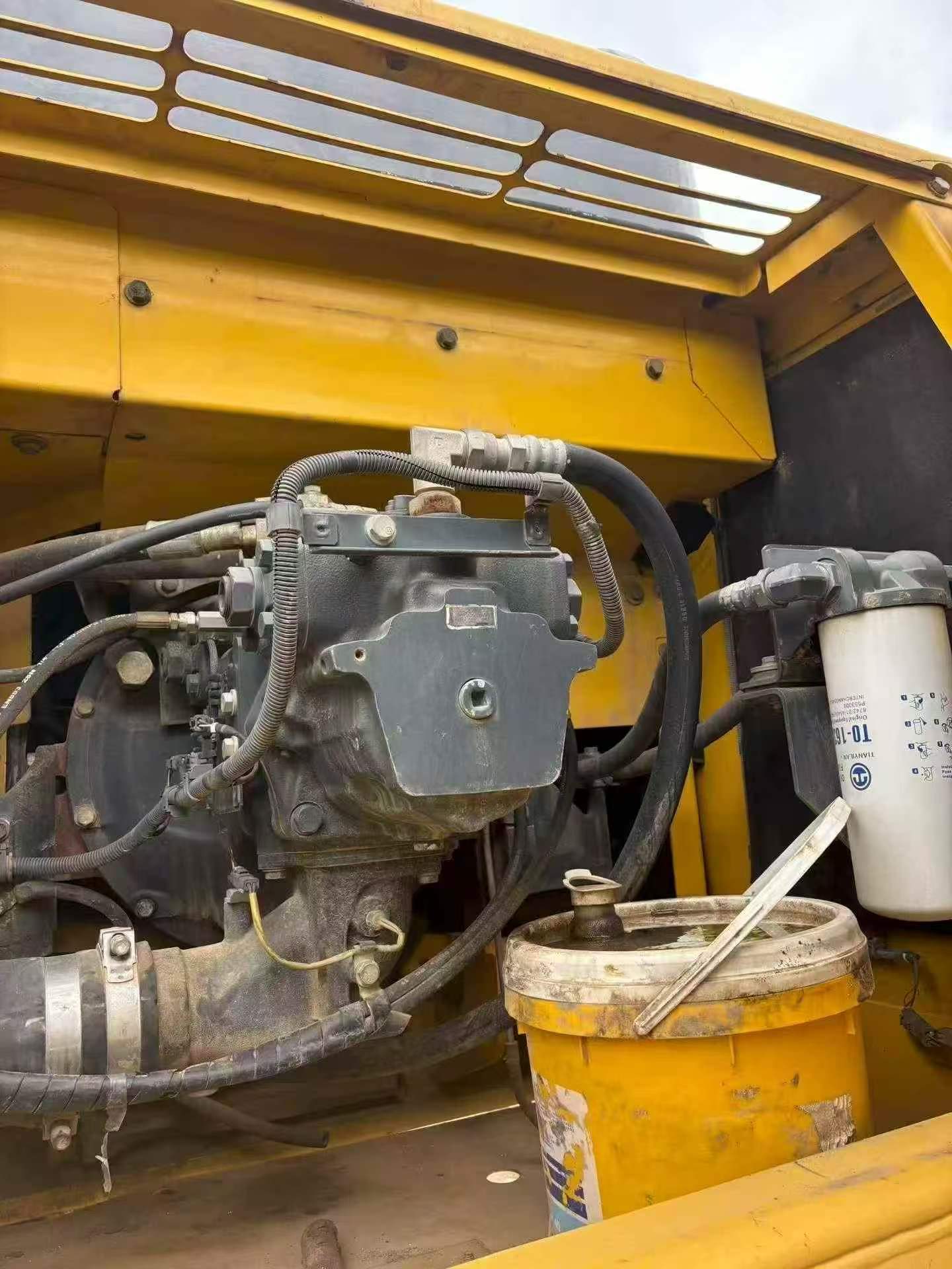 Buy Komatsu PC350-10 Used Excavator / 2