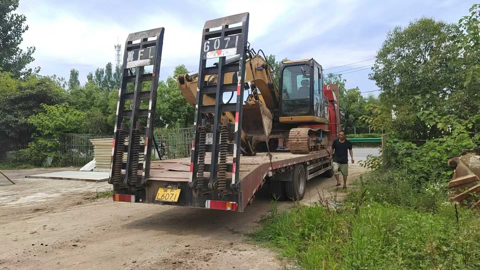 Buy Caterpillar 313D Used Excavator / 2