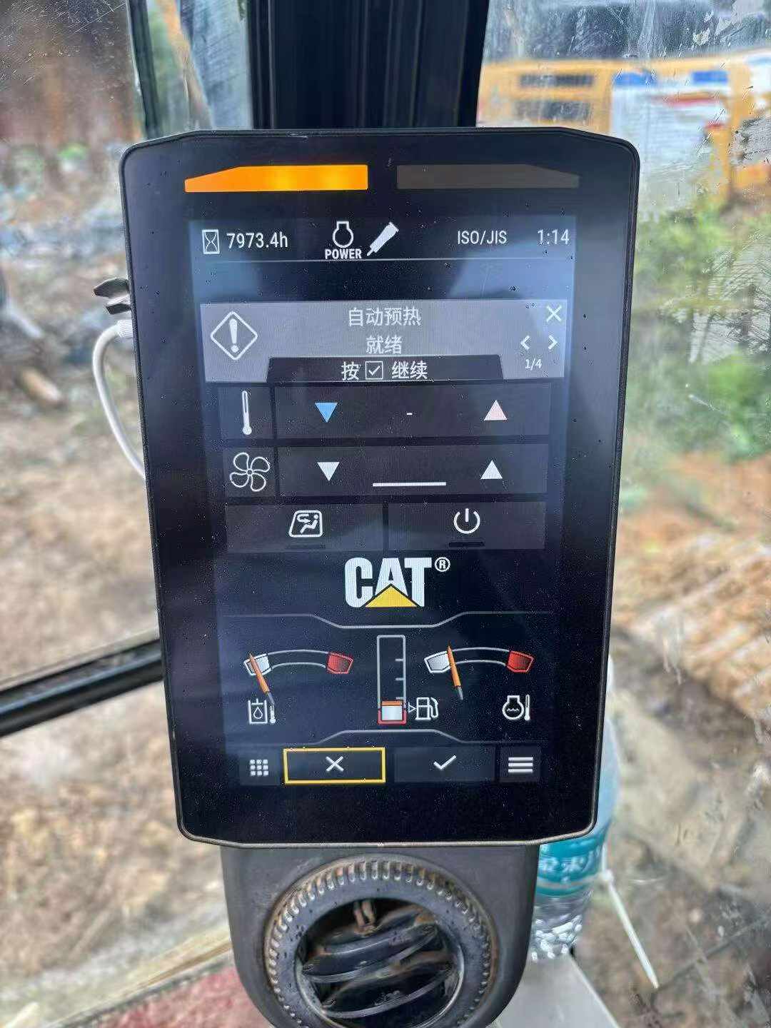 Buy Caterpillar 323 Used Excavator / 6