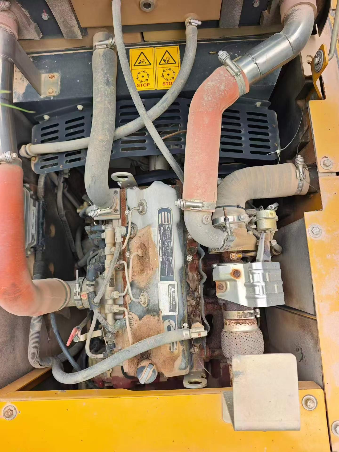 Buy XCMG XE135B Used Excavator / 3
