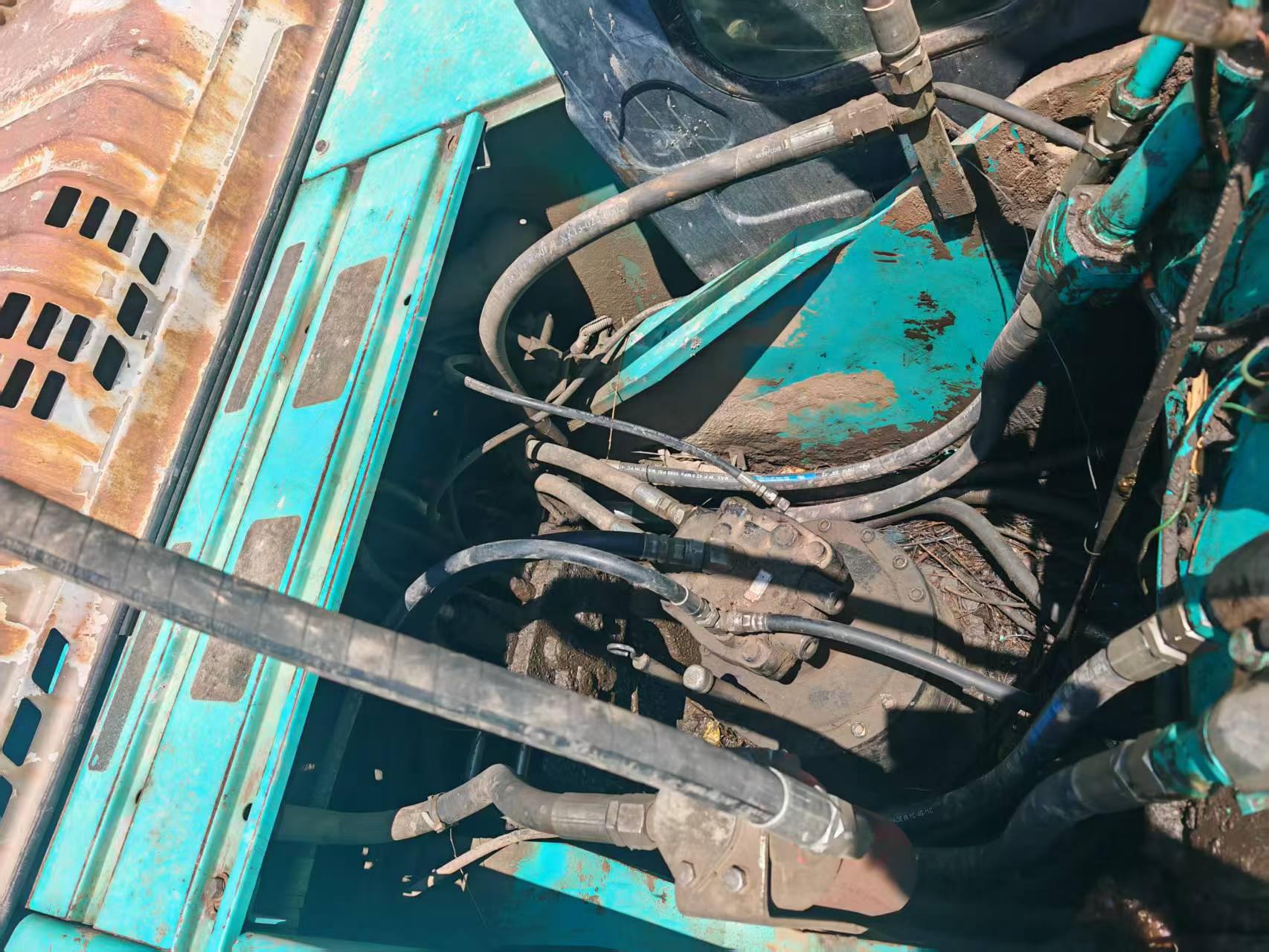 Buy Kobelco SK250-6 Used Excavator / 7