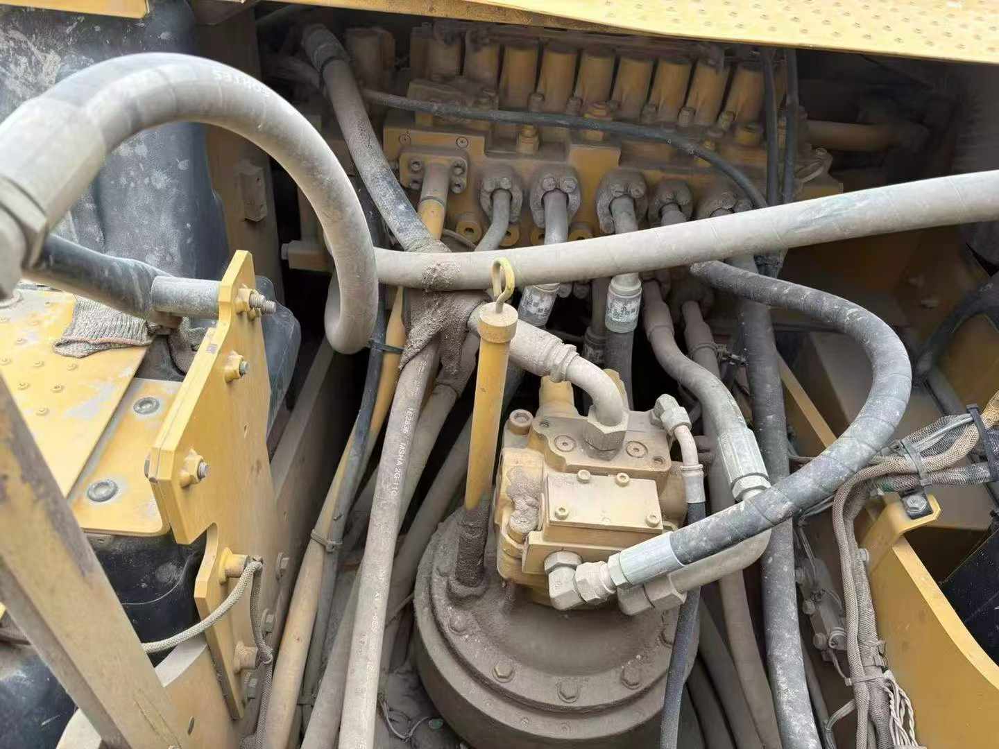 Buy Caterpillar 320A Used Excavator / 8