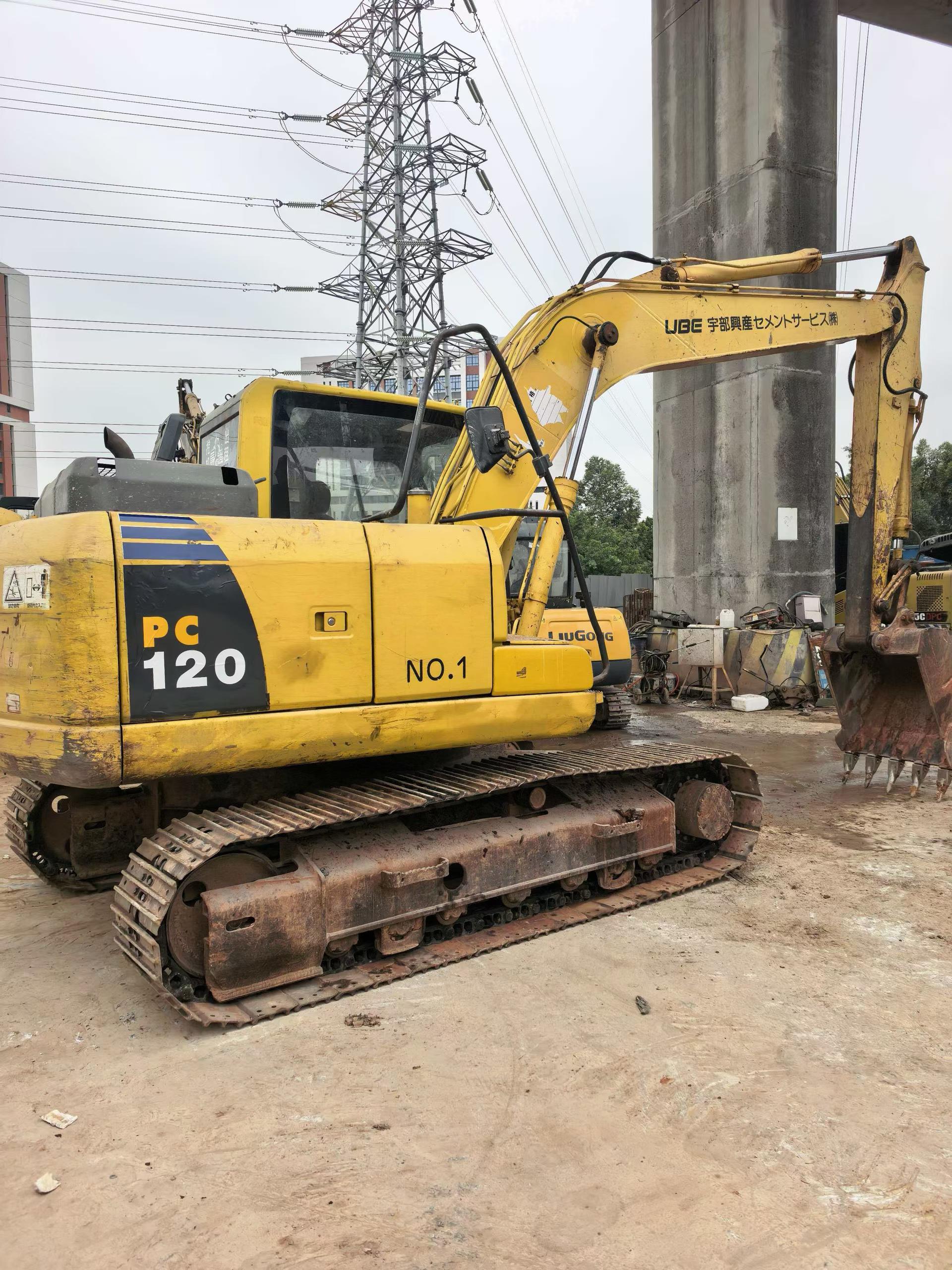 Buy Komatsu PC120-8 Used Excavator / 3