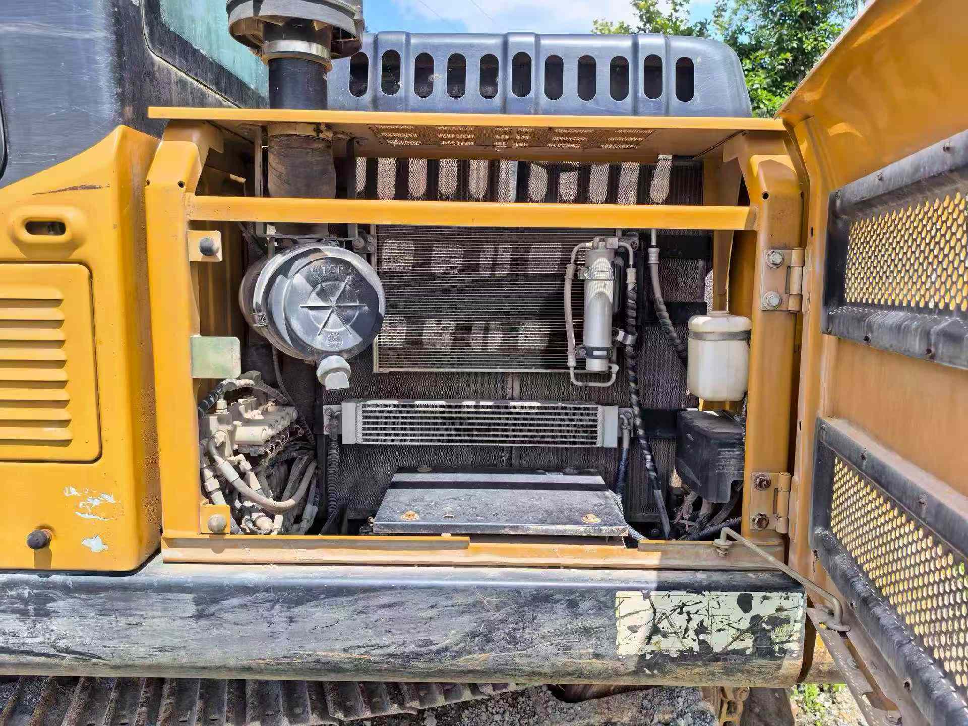 Buy Sany SY135 Used Excavator / 5