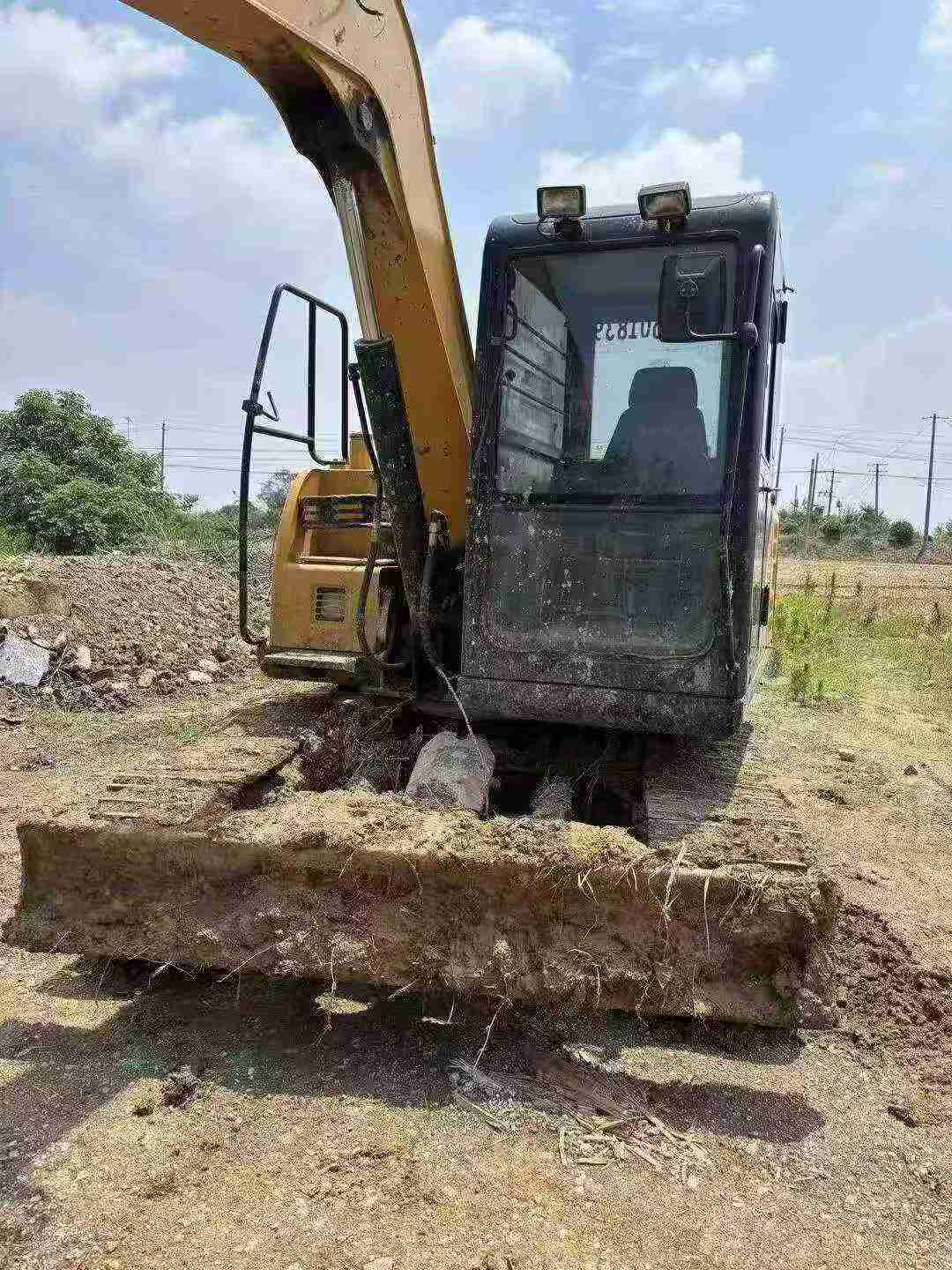 Buy Sany SY75 Used Excavator / 2