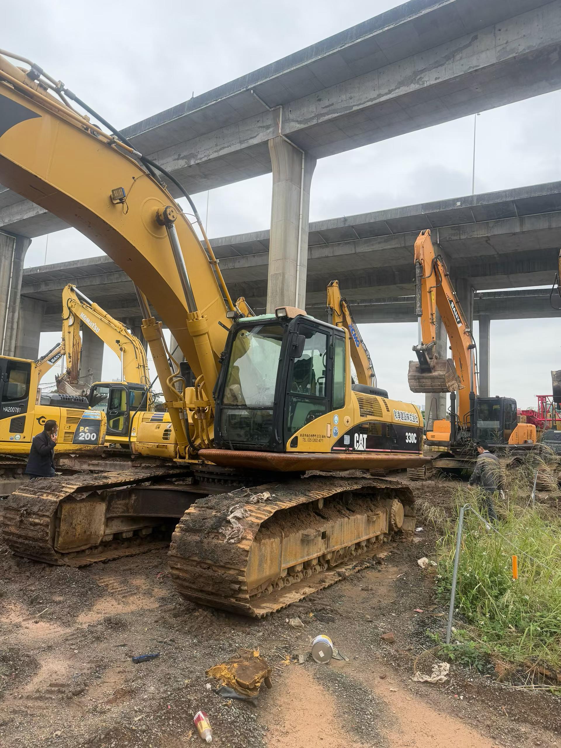 Buy Caterpillar 330C Used Excavator / 3