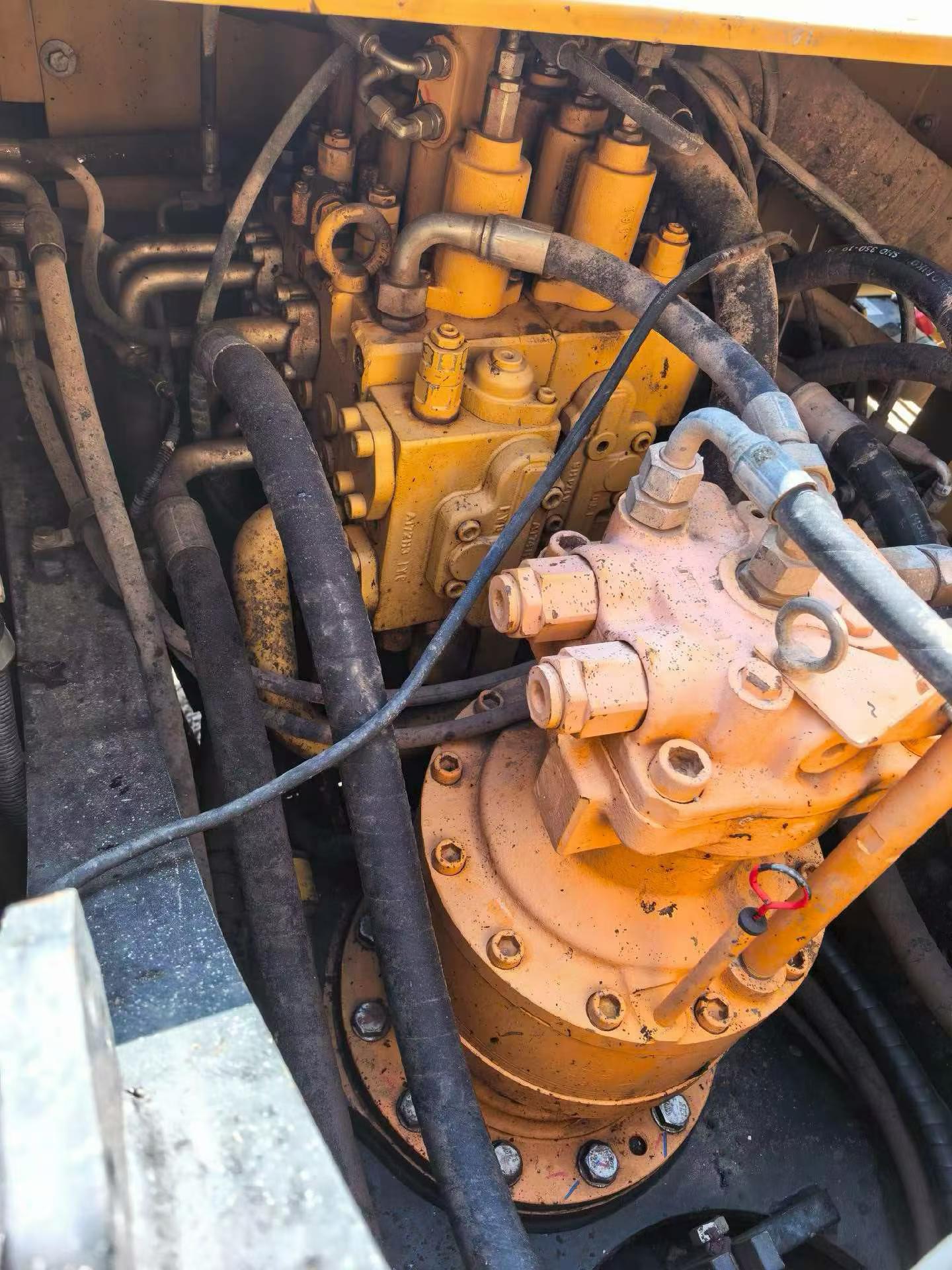 Buy Sany SY205C Used Excavator / 6