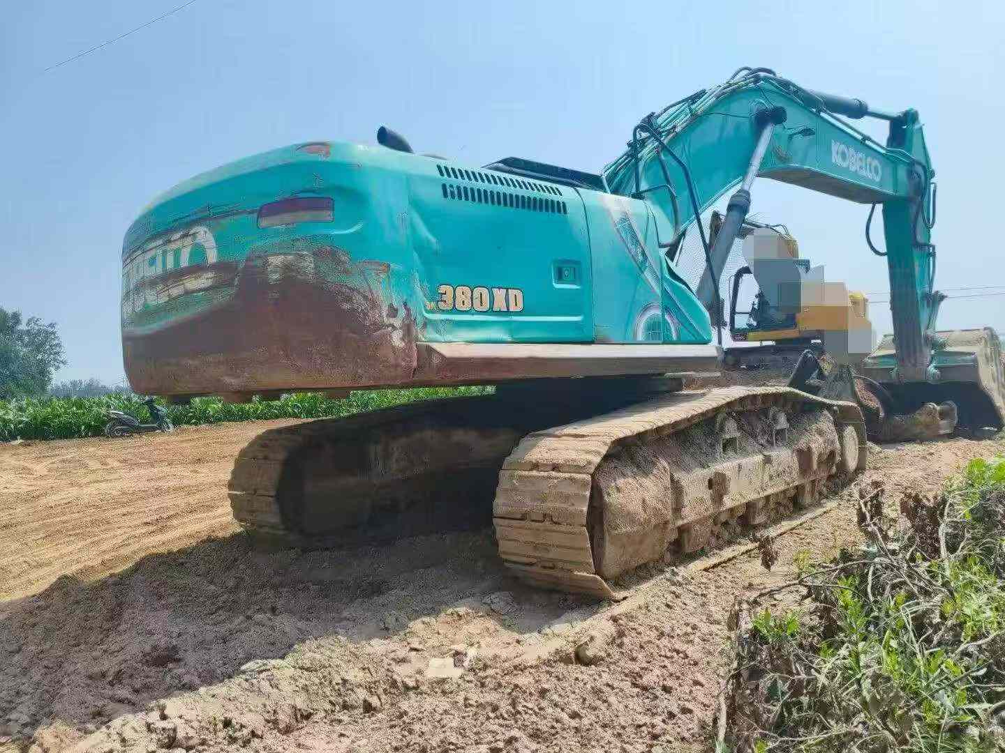 Buy Kobelco SK380D Used Excavator / 2