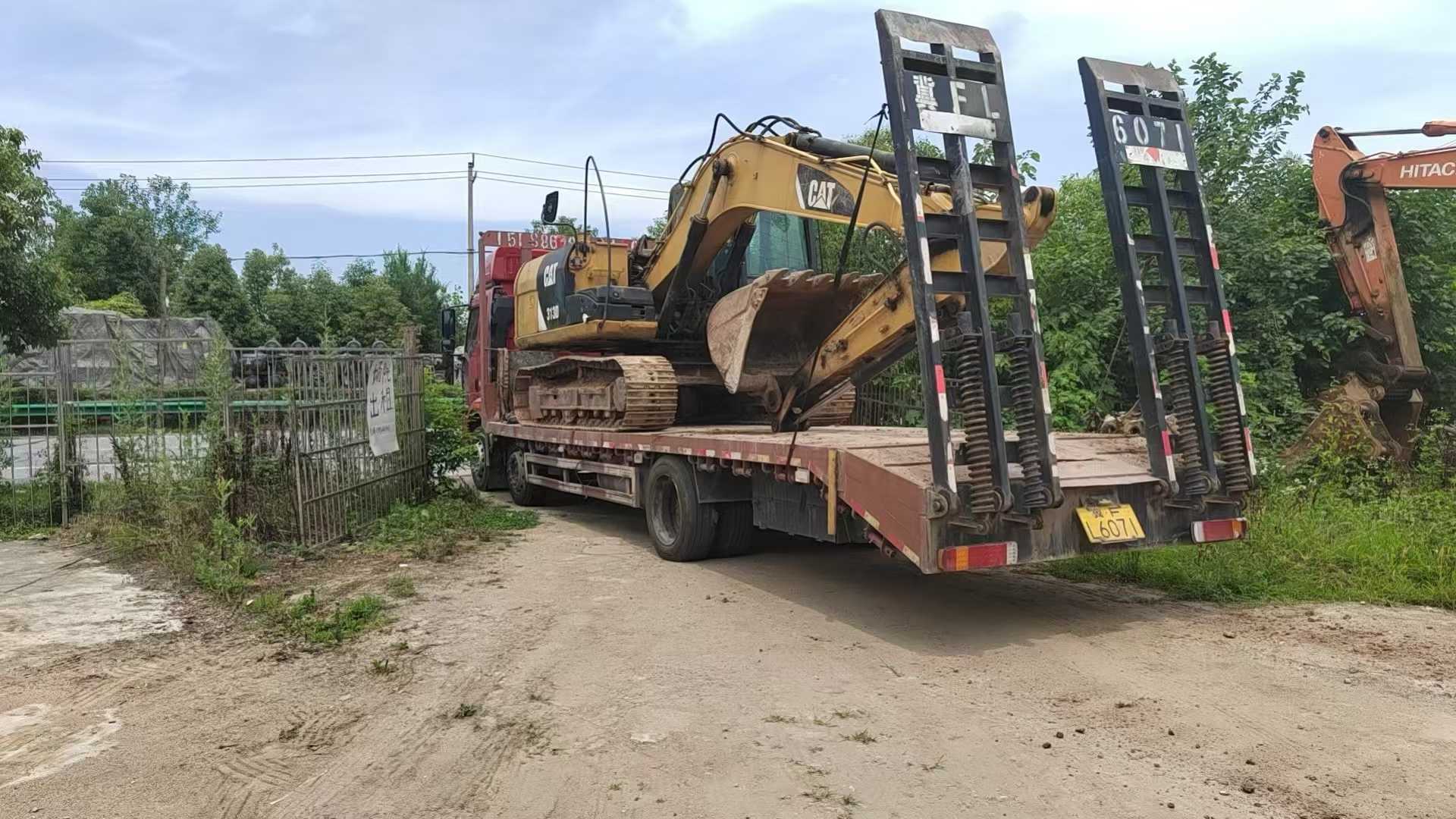Buy Caterpillar 313D Used Excavator / 3