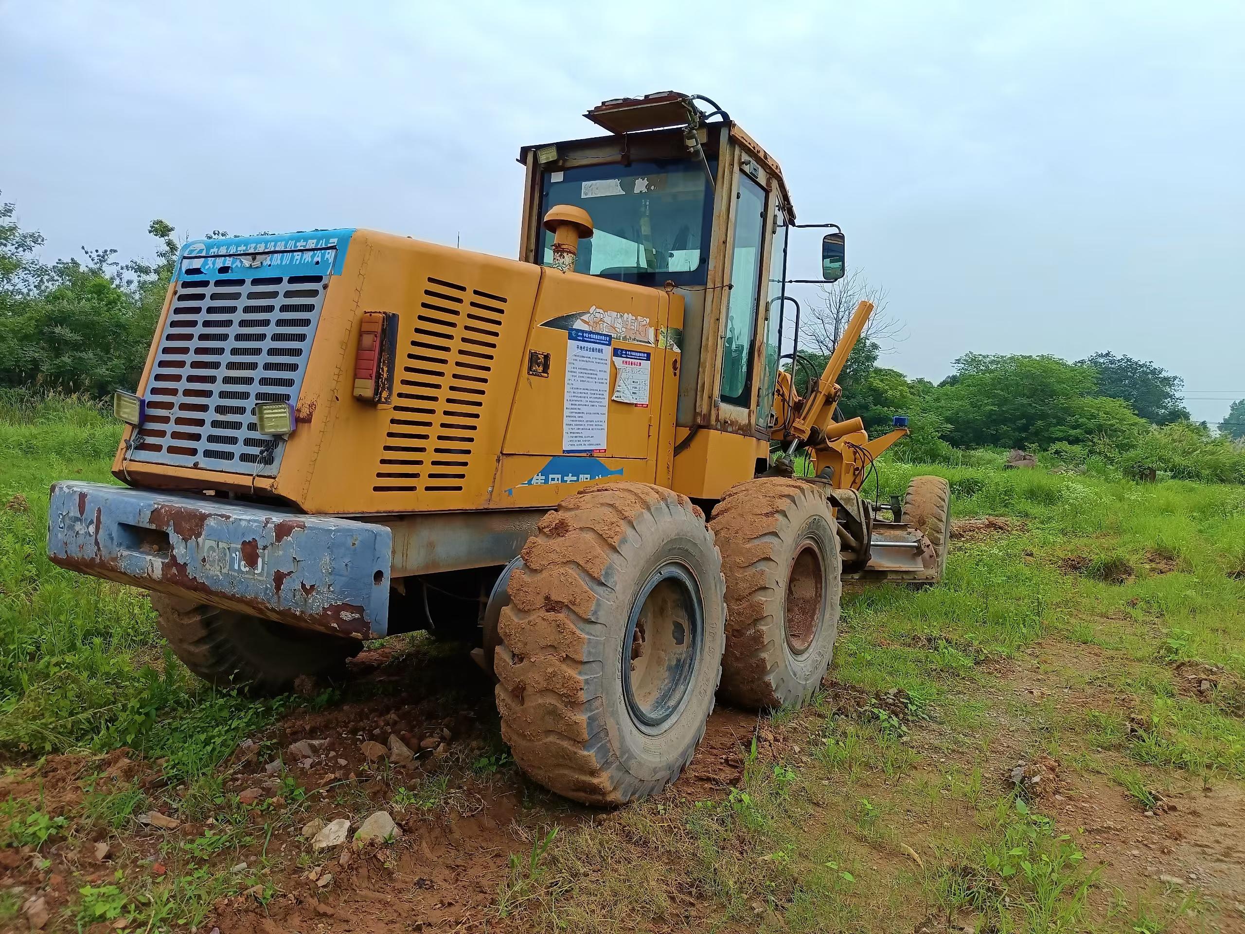 Buy XCMG LW180K Used Excavator / 7