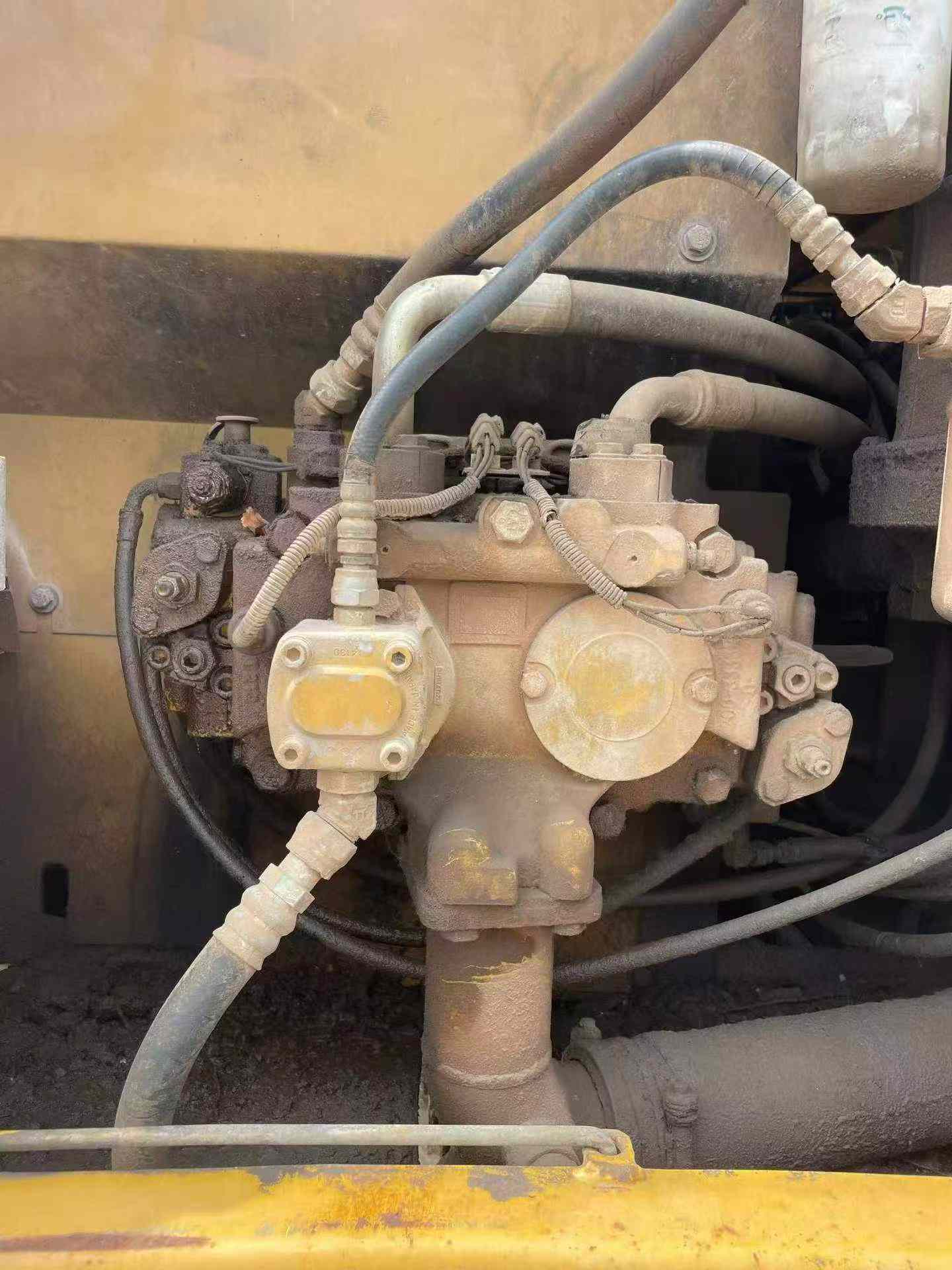 Buy Caterpillar 320A Used Excavator / 3