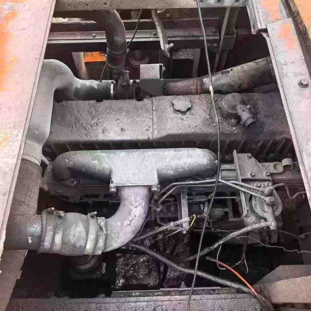 Buy Hitachi ZX650 Used Excavator / 4