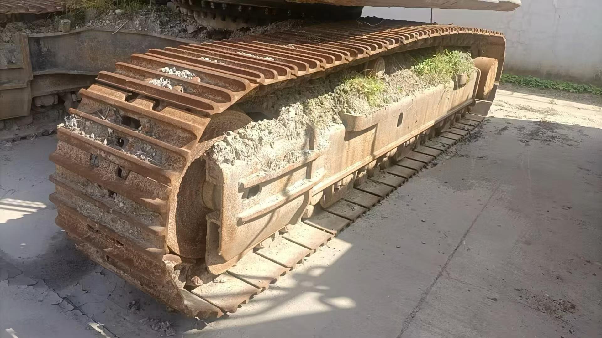 Buy XCMG XE380K Used Excavator / 4