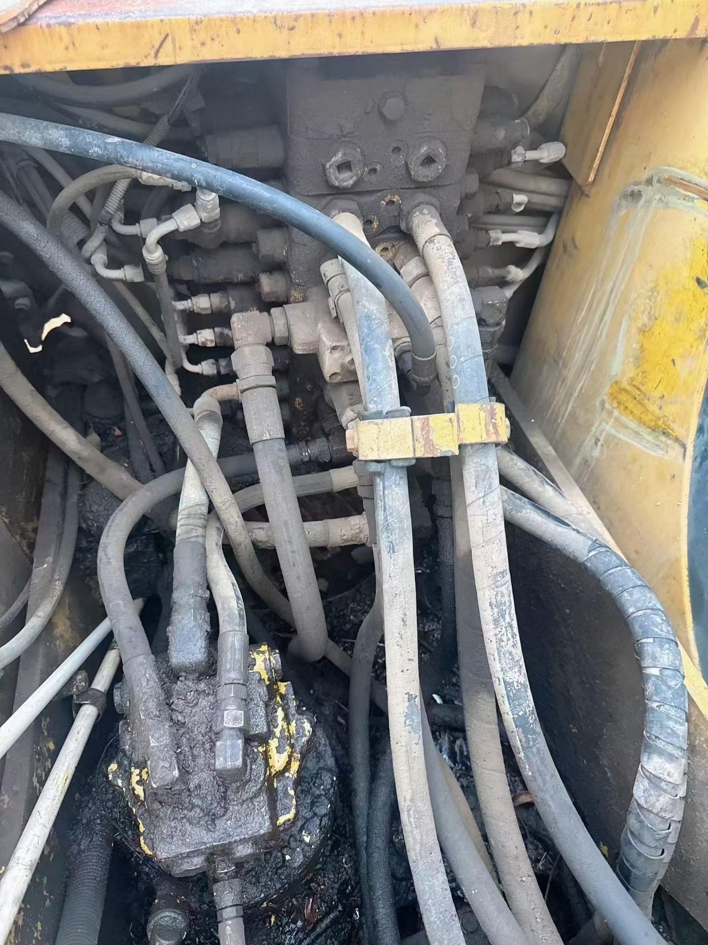 Buy Komatsu PC120-6 Used Excavator / 5