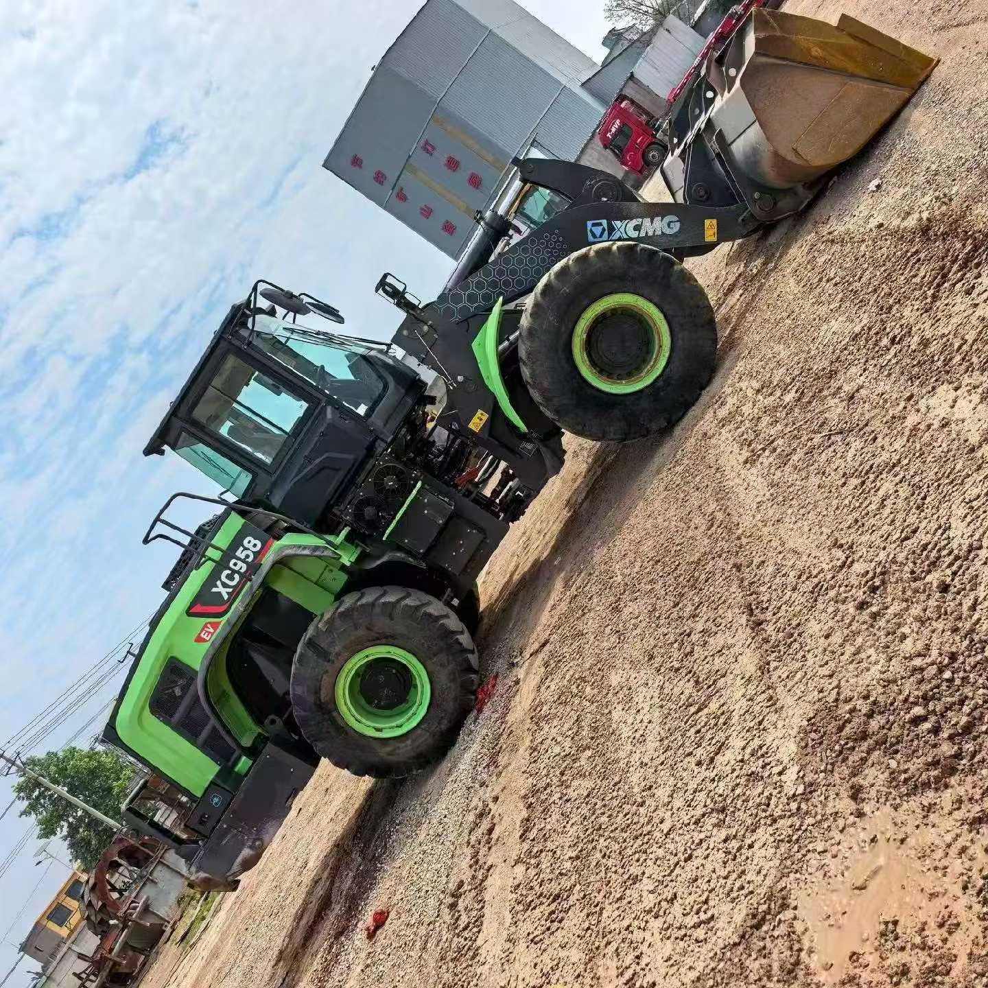 Buy XCMG XE350D Used Excavator / 7