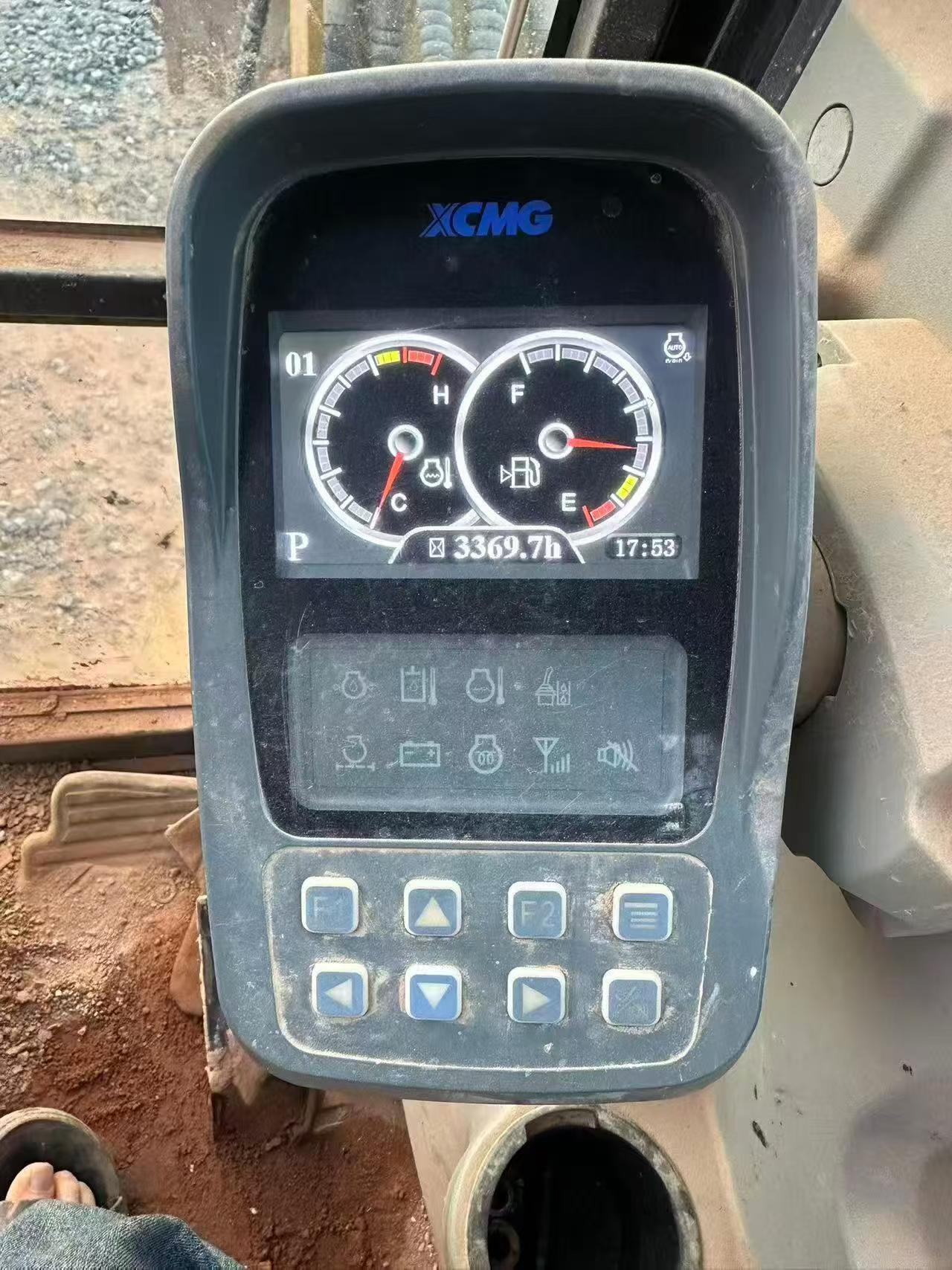 Buy Doosan DX75 Used Excavator / 5