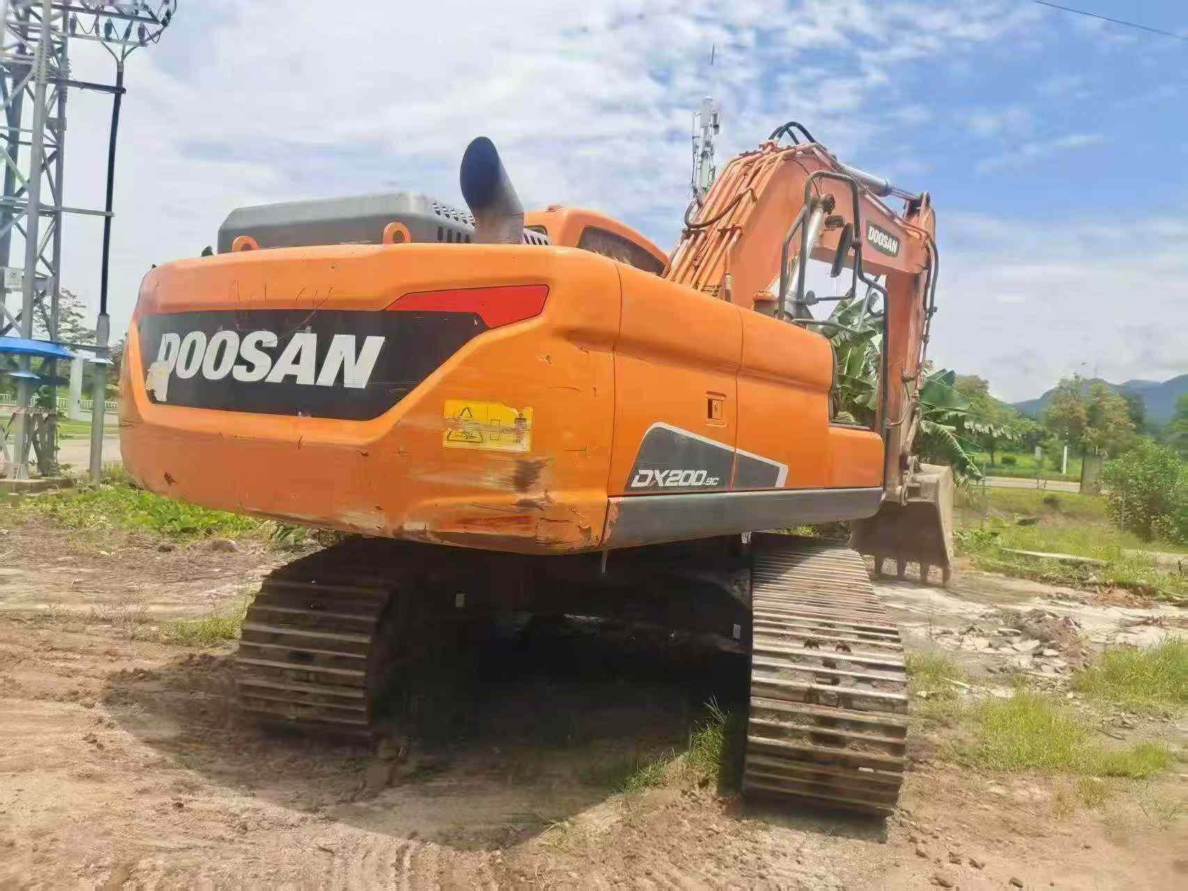 Buy Doosan DX20Z Used Excavator / 5